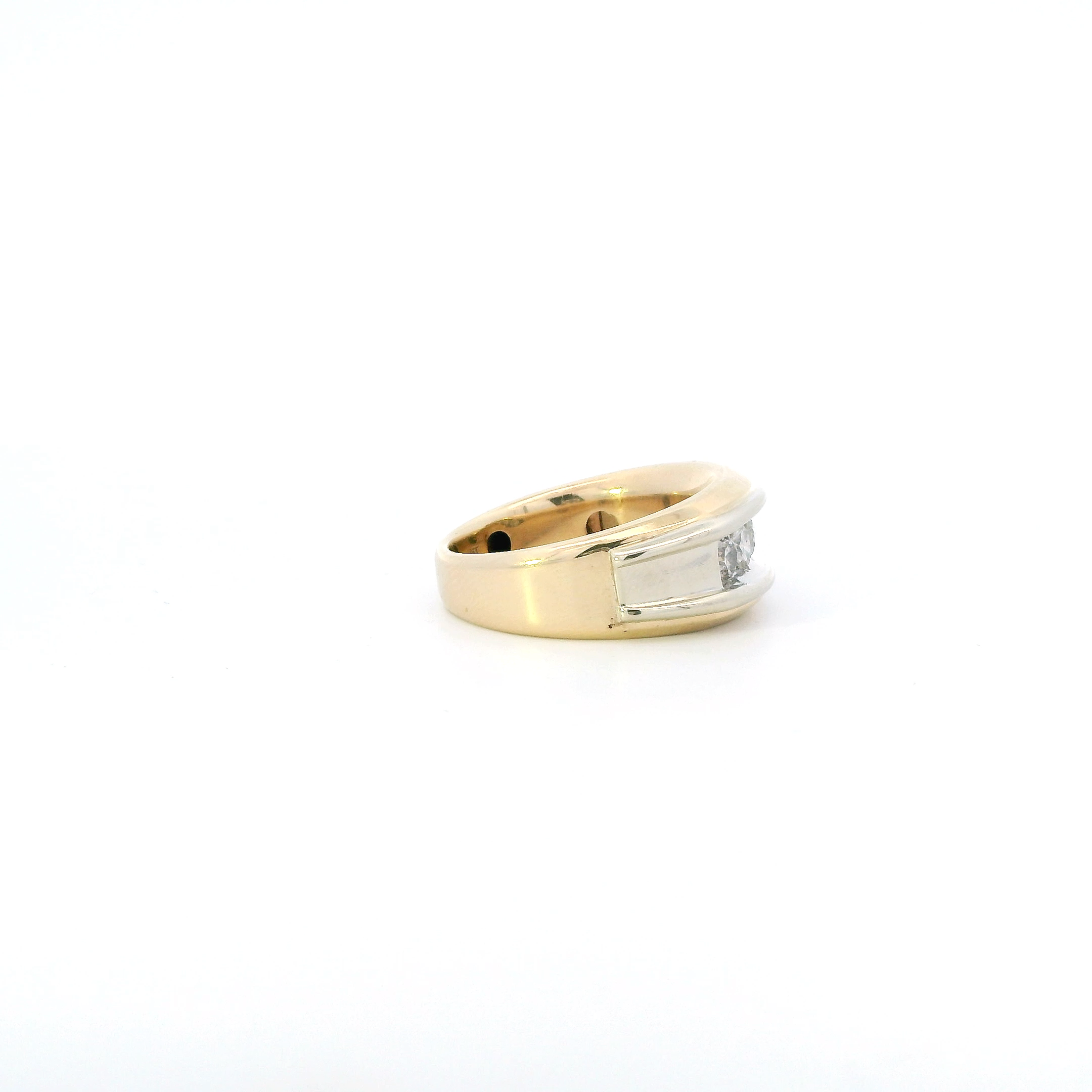 10K Yellow Gold Diamond Mens Ring - 0.81ct