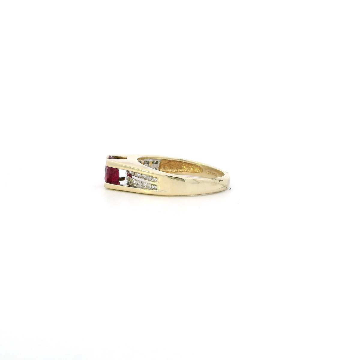 10K Yellow Gold ruby & Diamond Womens Ring - 0.21ct