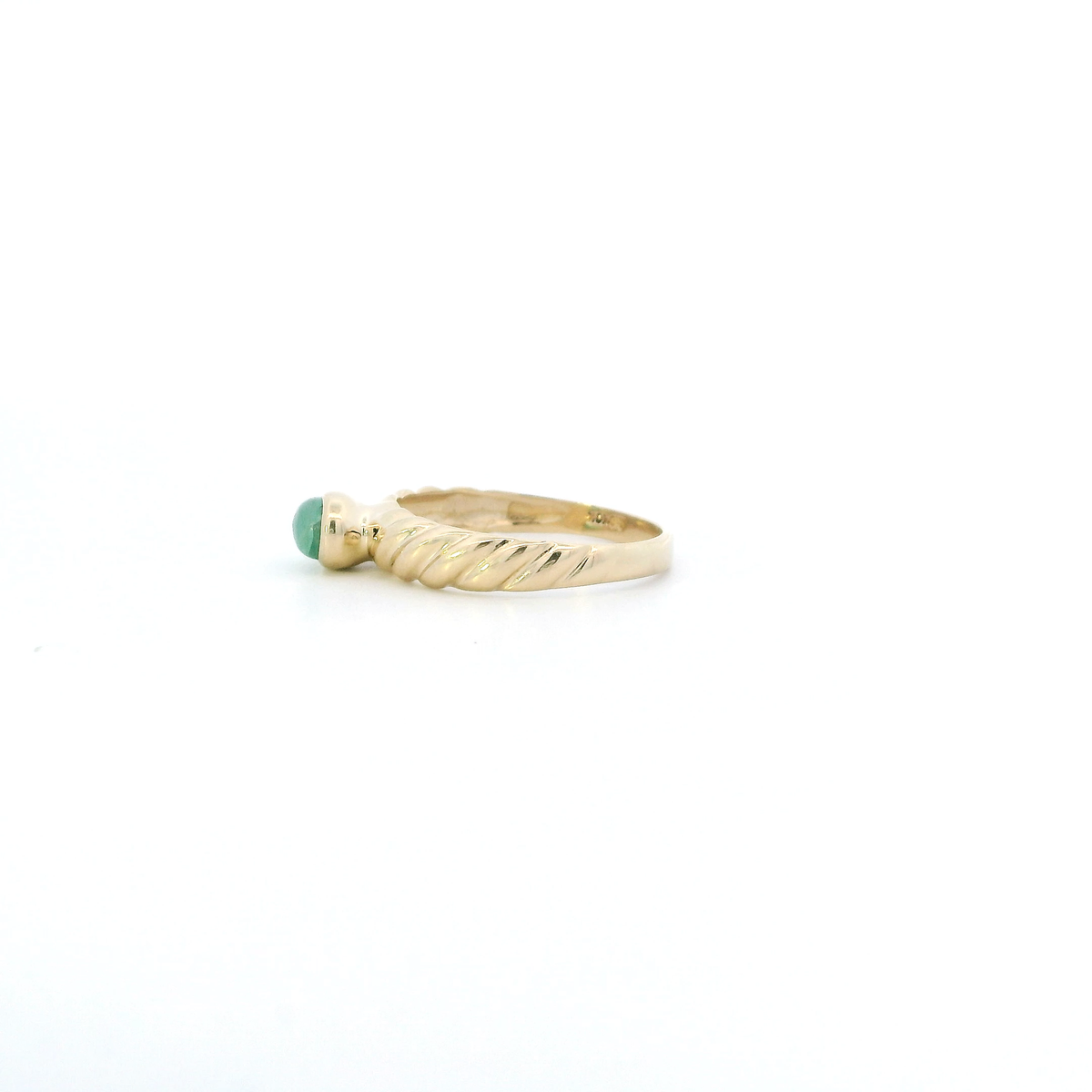 10K Yellow Gold Oval Green Jade Womens Ring