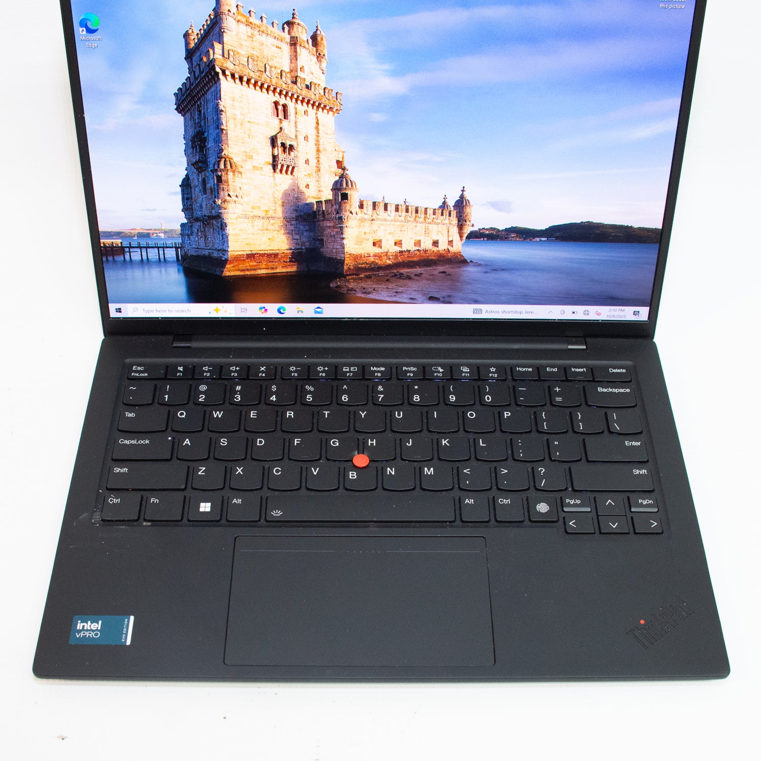 Lenovo Thinpad X1 Carbon Gen 12 - Ultra 7 165U @ 1.7Ghz, 64 GB Ram, 512 GB SSD - 