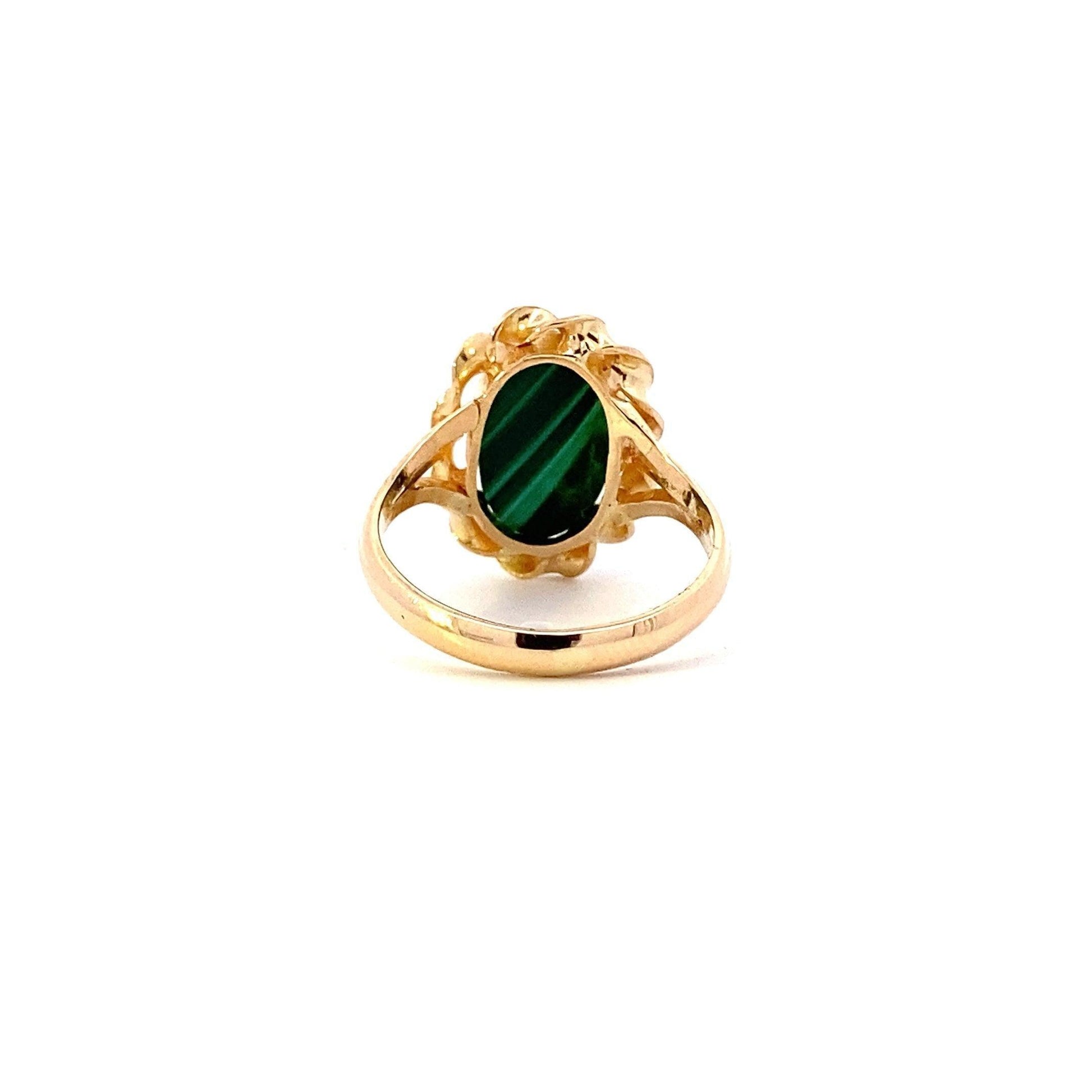 Anillo Ovalado de Malaquita en Oro Amarillo 18K 11x7MM - ipawnishop.com