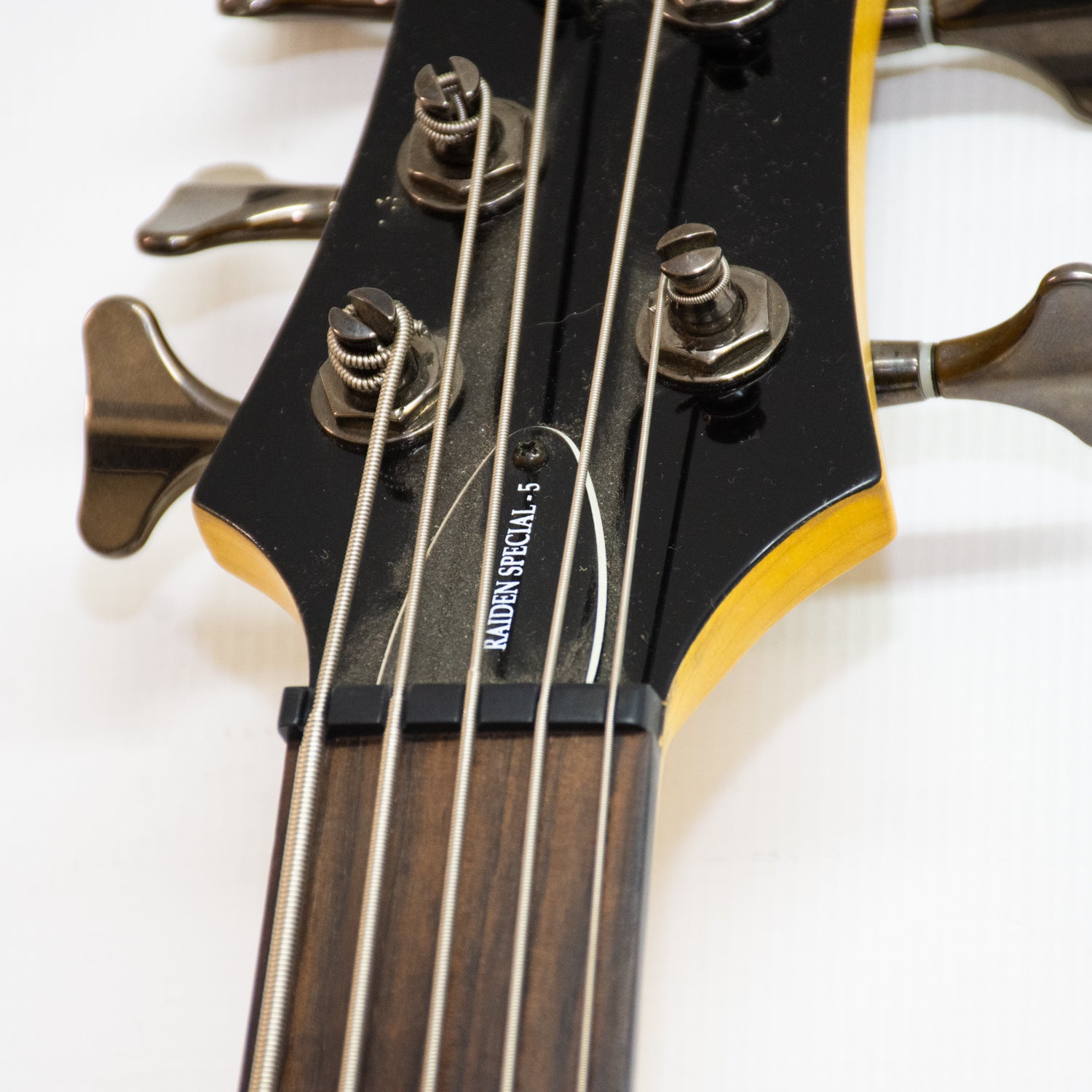 Schecter Diamond Raiden Special 5-String Bass Guitar
