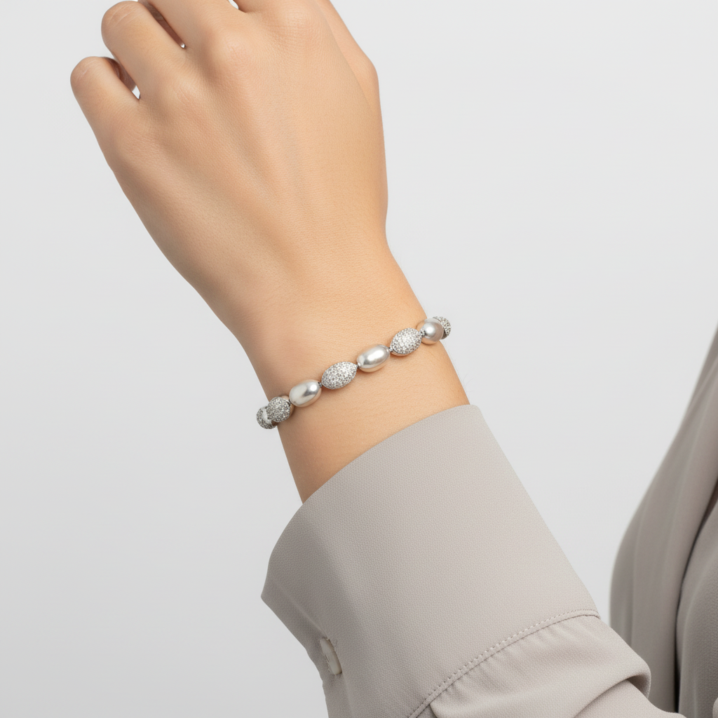 18K White Gold Diamond Oval Linked Bracelet - 2.67ct