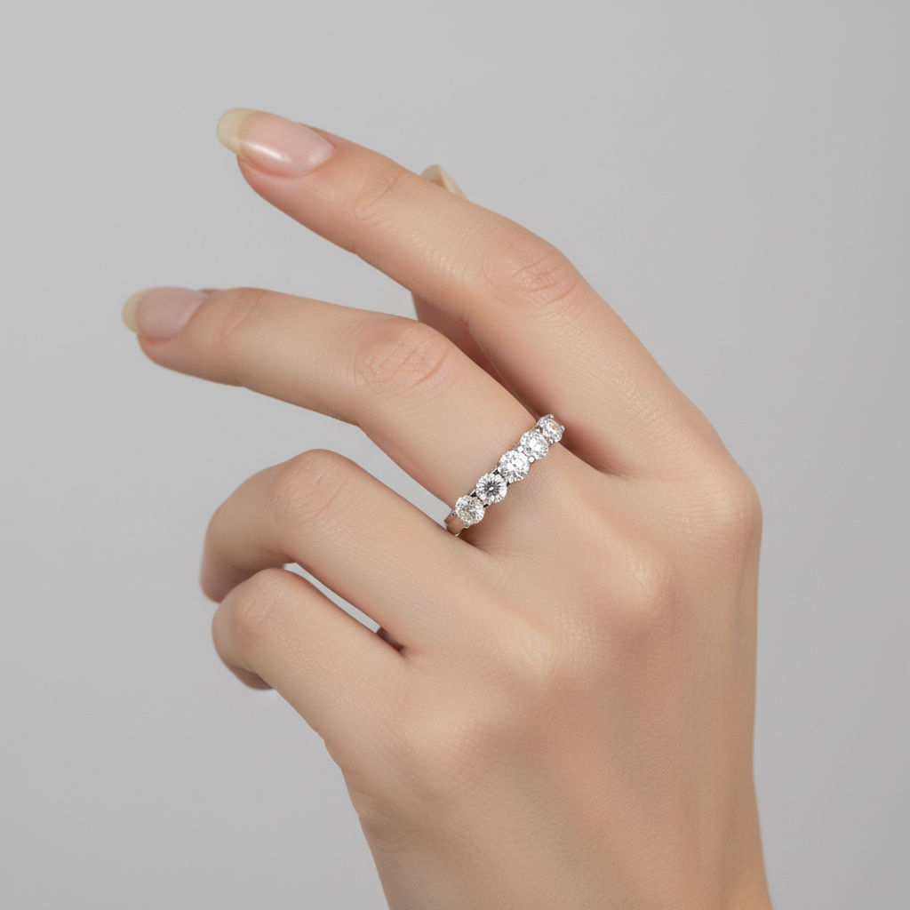 14K White Gold Diamond Ring - 1.06ct