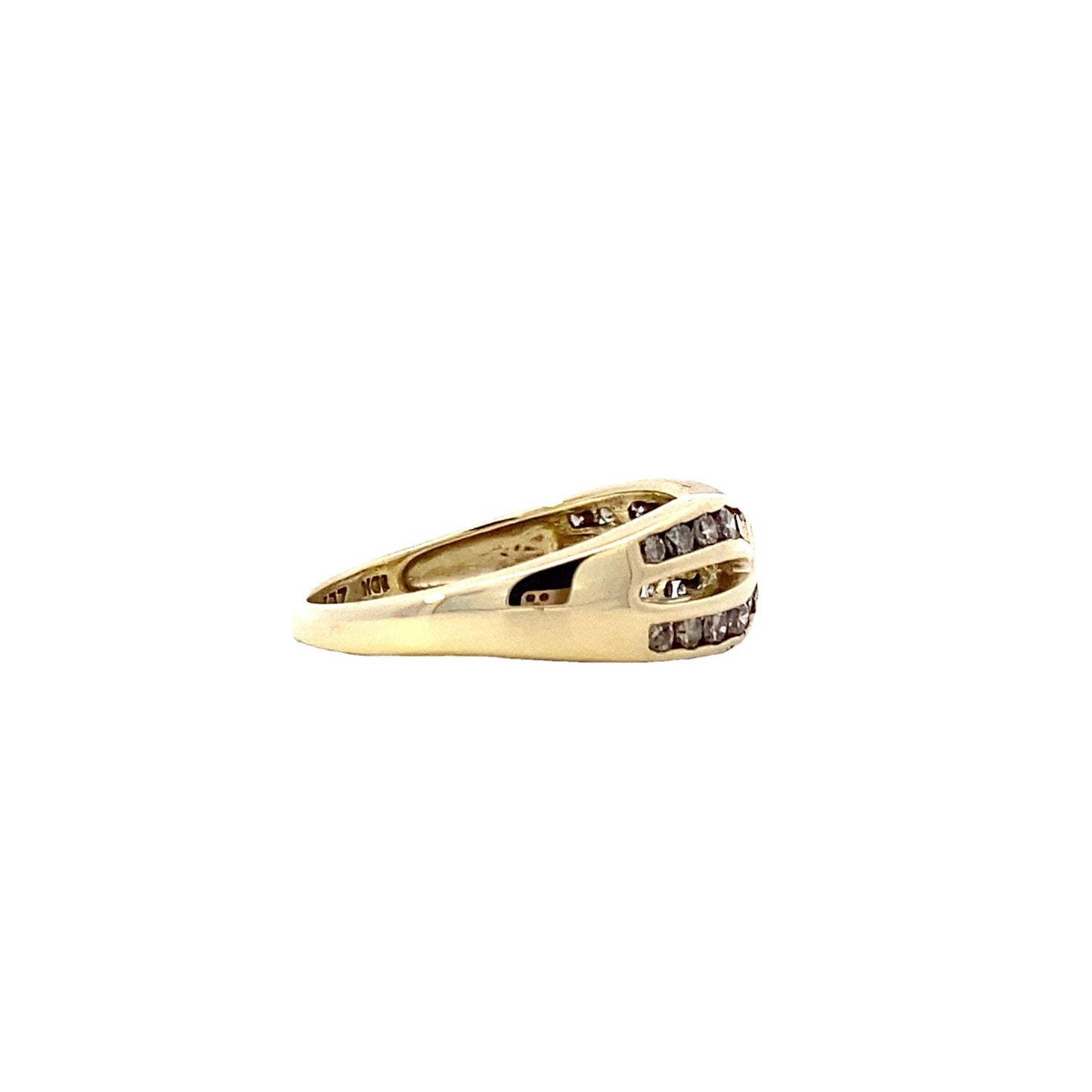 10K Yellow Gold Diamond Ring - 0.39ct