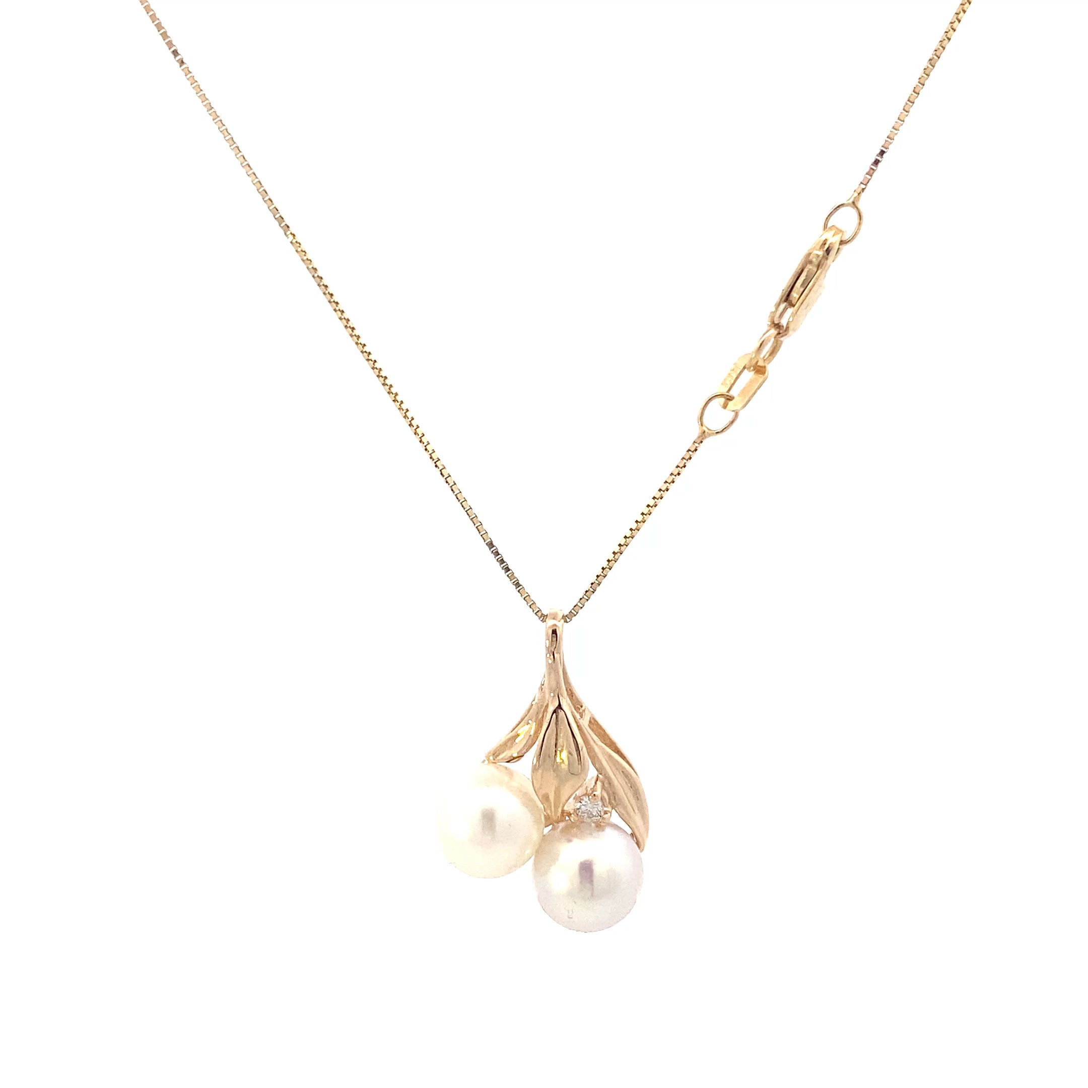 14K Yellow Gold Pearl & Diamond Necklace - 0.03ct