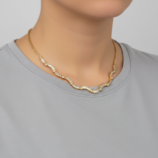 18K Yellow Gold Diamond Baguette Panther Necklace - 0.70ct
