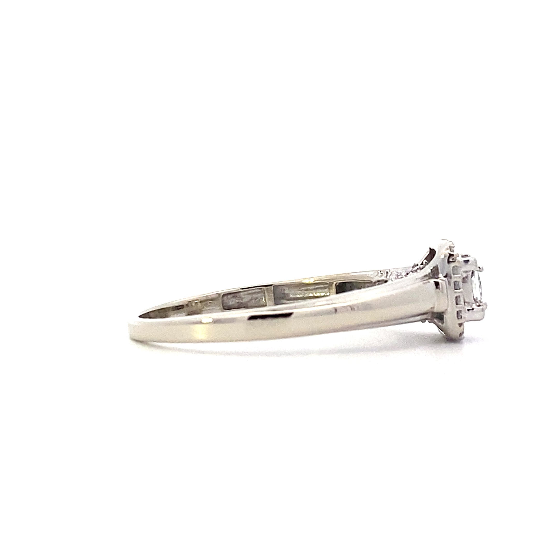 10K White Gold Women's Diamond Ring - 0.15ct