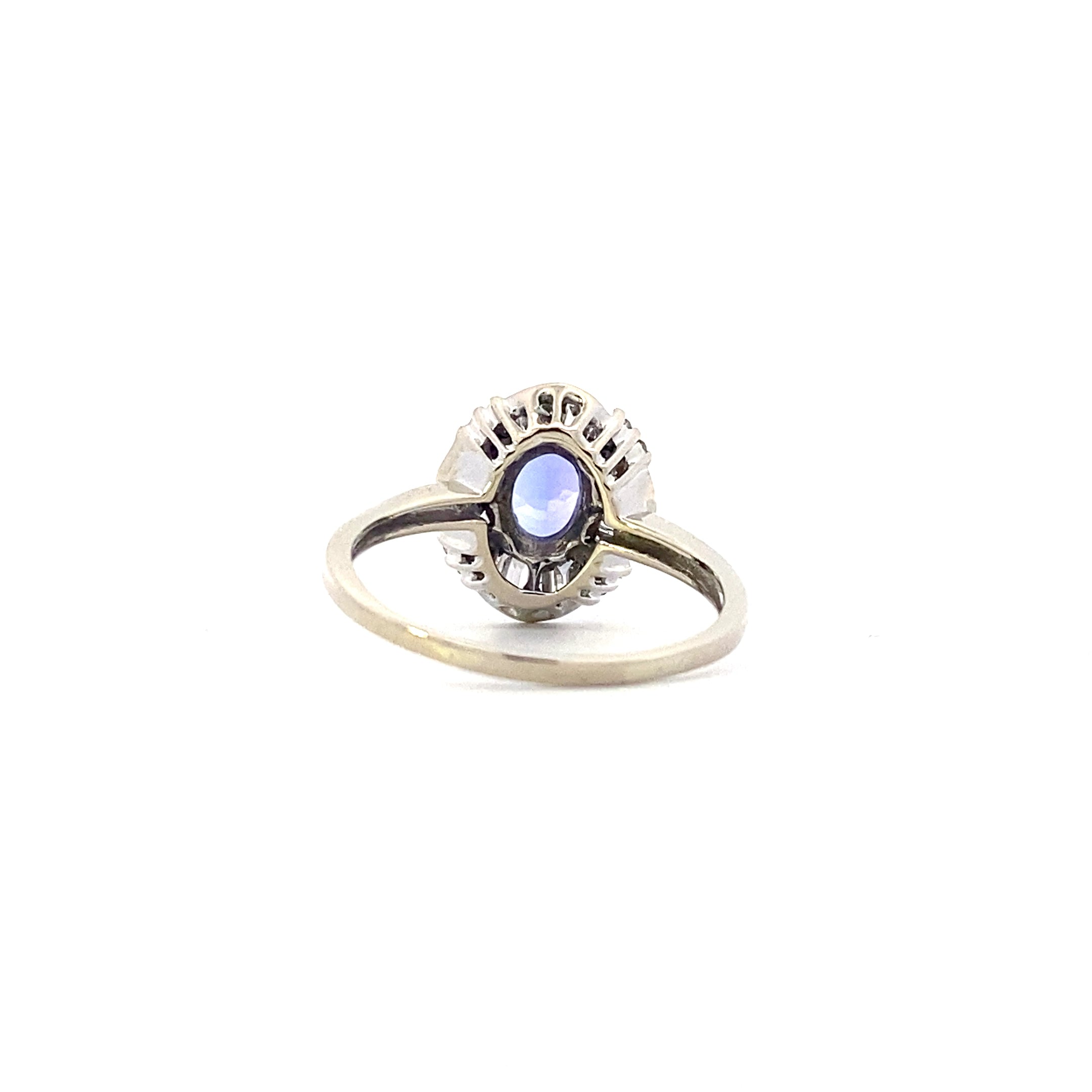 14K White Gold Diamond & Tanzanite Women's Ring - 0.08ct