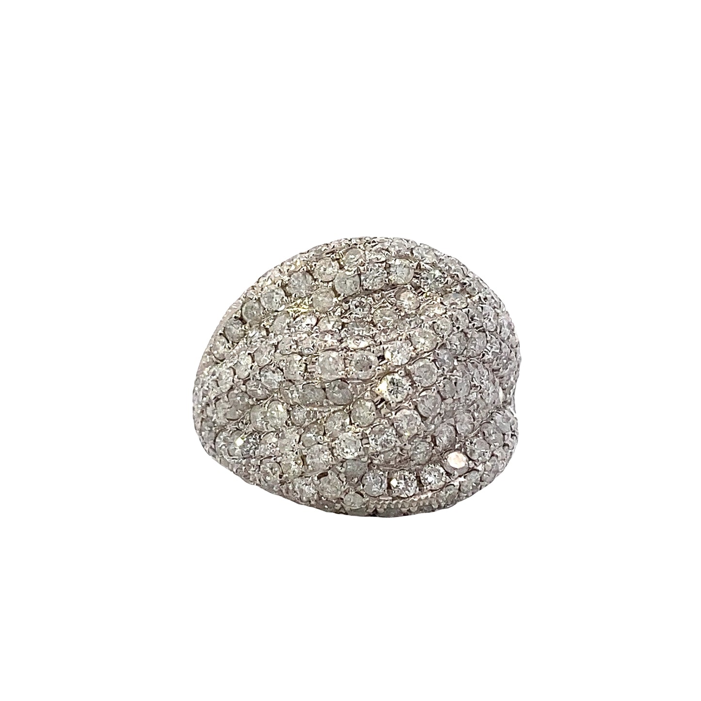 Anillo de oro blanco de 18 quilates con diamantes en forma de cúpula - 4.44ct