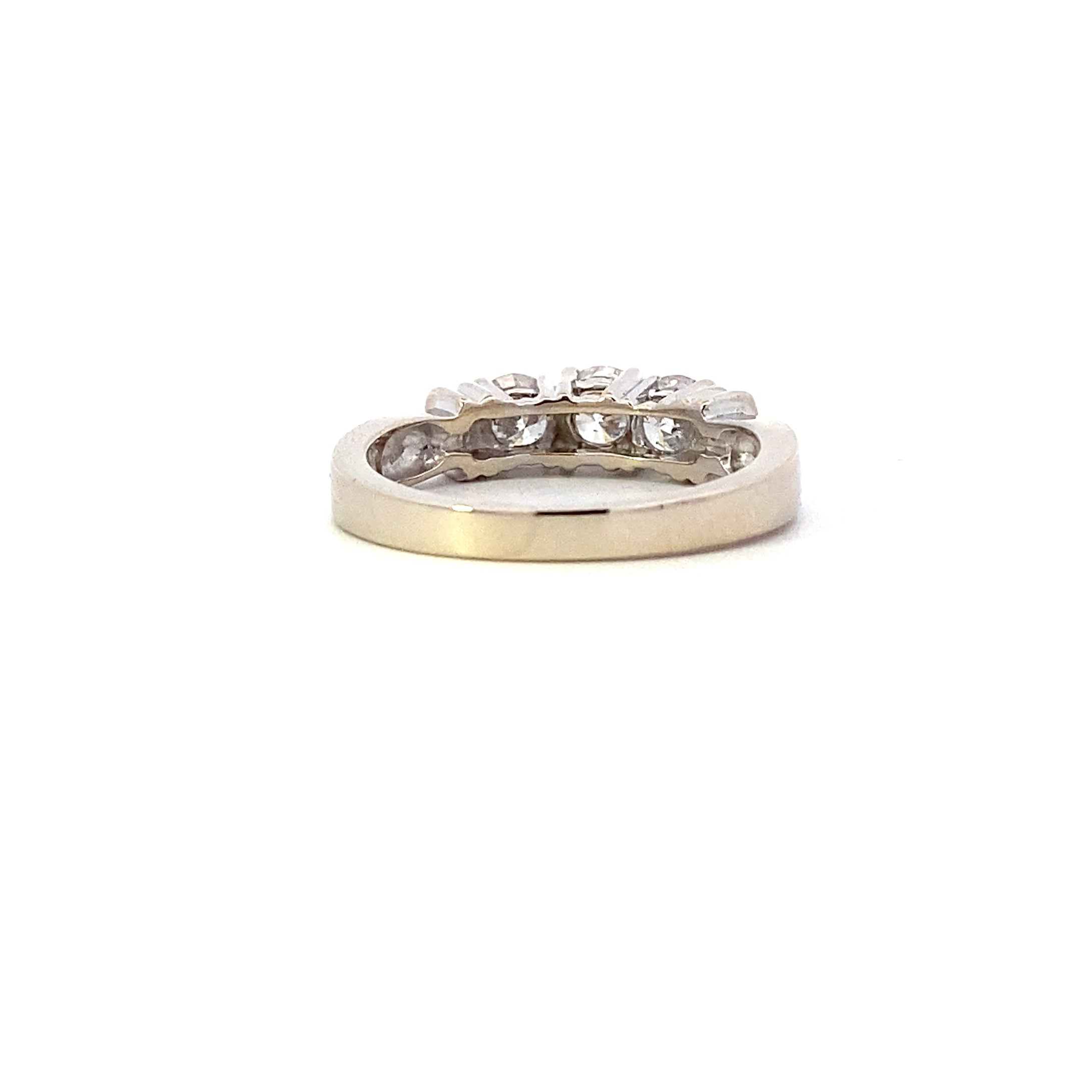 14K White Gold Diamond Ring - 0.02ct