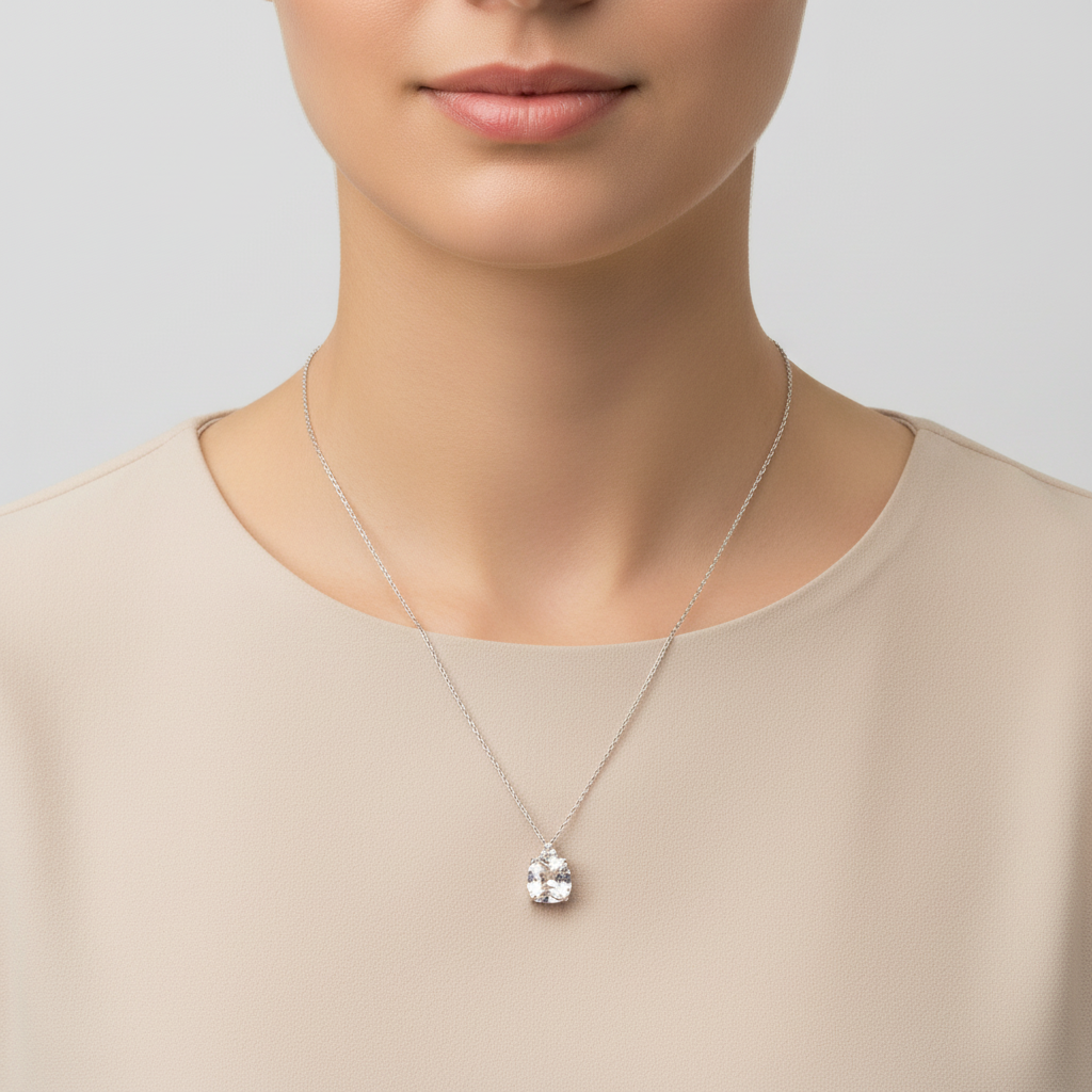 14K White Gold Quartz & Diamond Pendant & 19