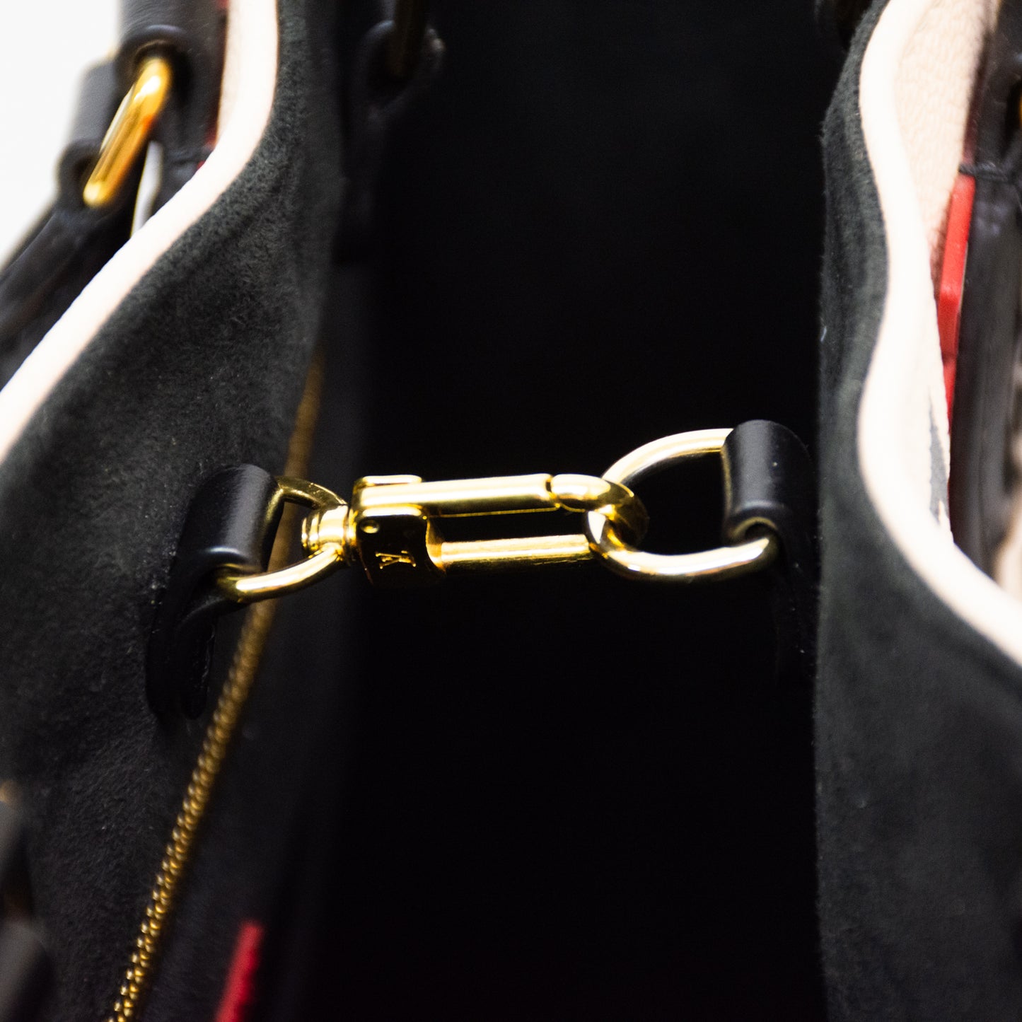 Louis Vuitton OnTheGo Crafy GM Limited Edition Handbag - M45372