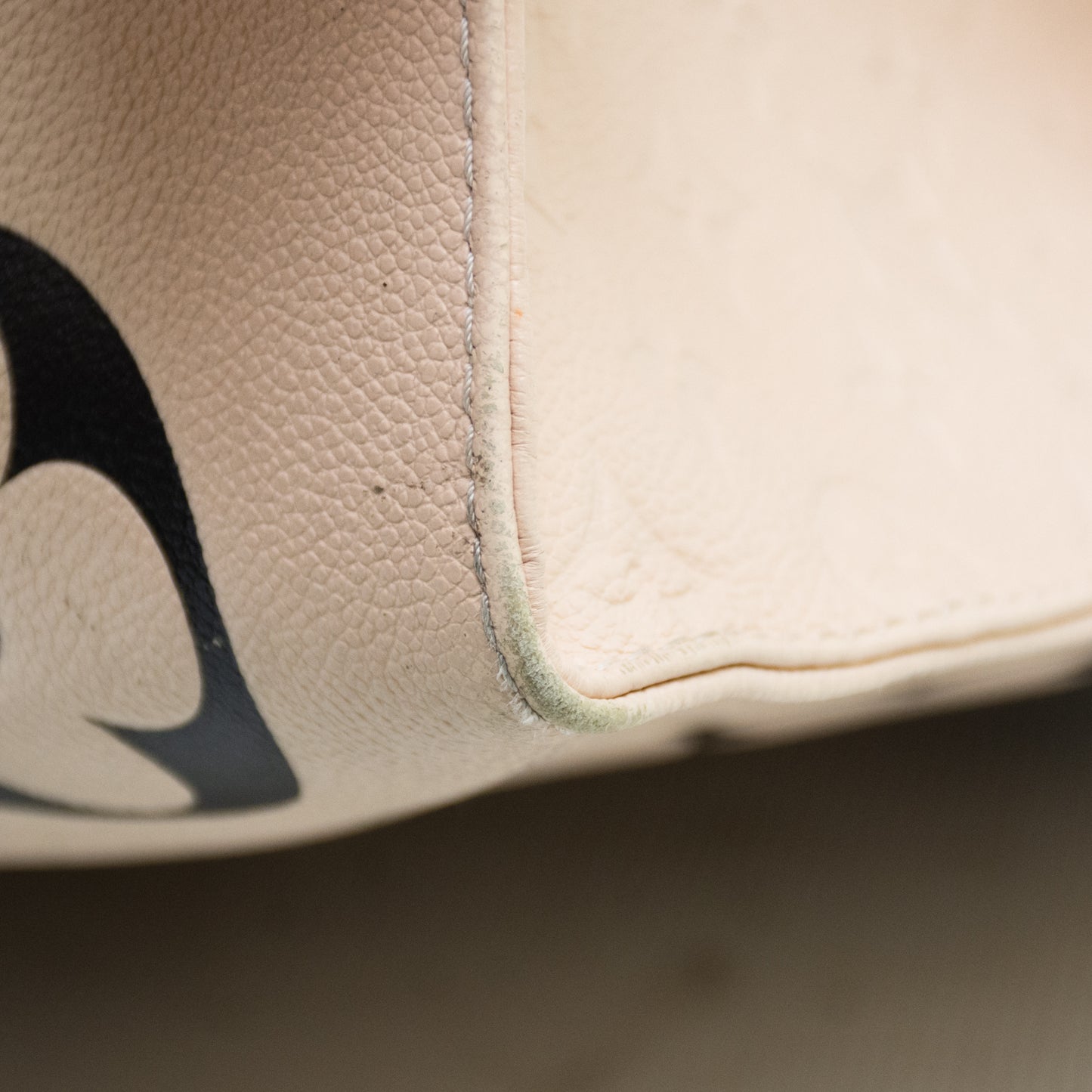 Louis Vuitton OnTheGo Crafy GM Limited Edition Handbag - M45372