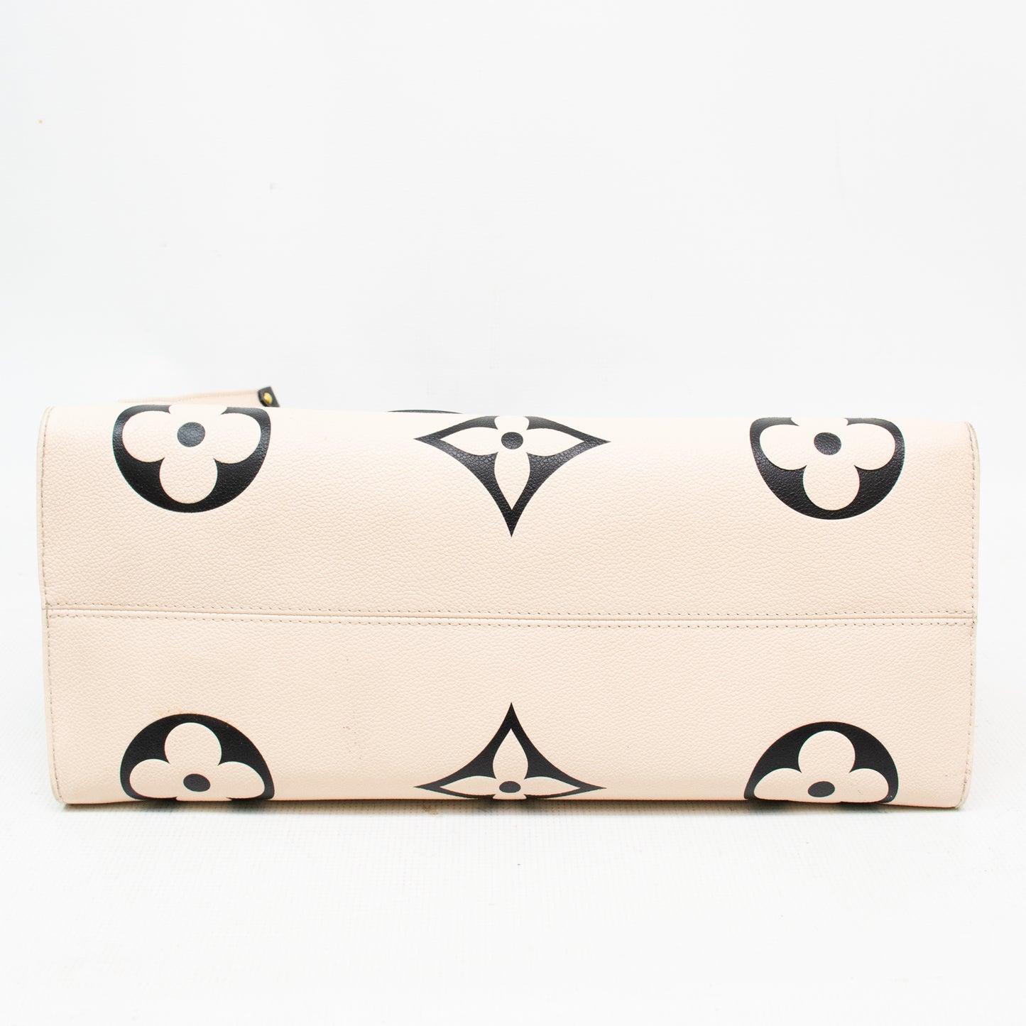 Louis Vuitton OnTheGo Crafy GM Limited Edition Handbag - M45372