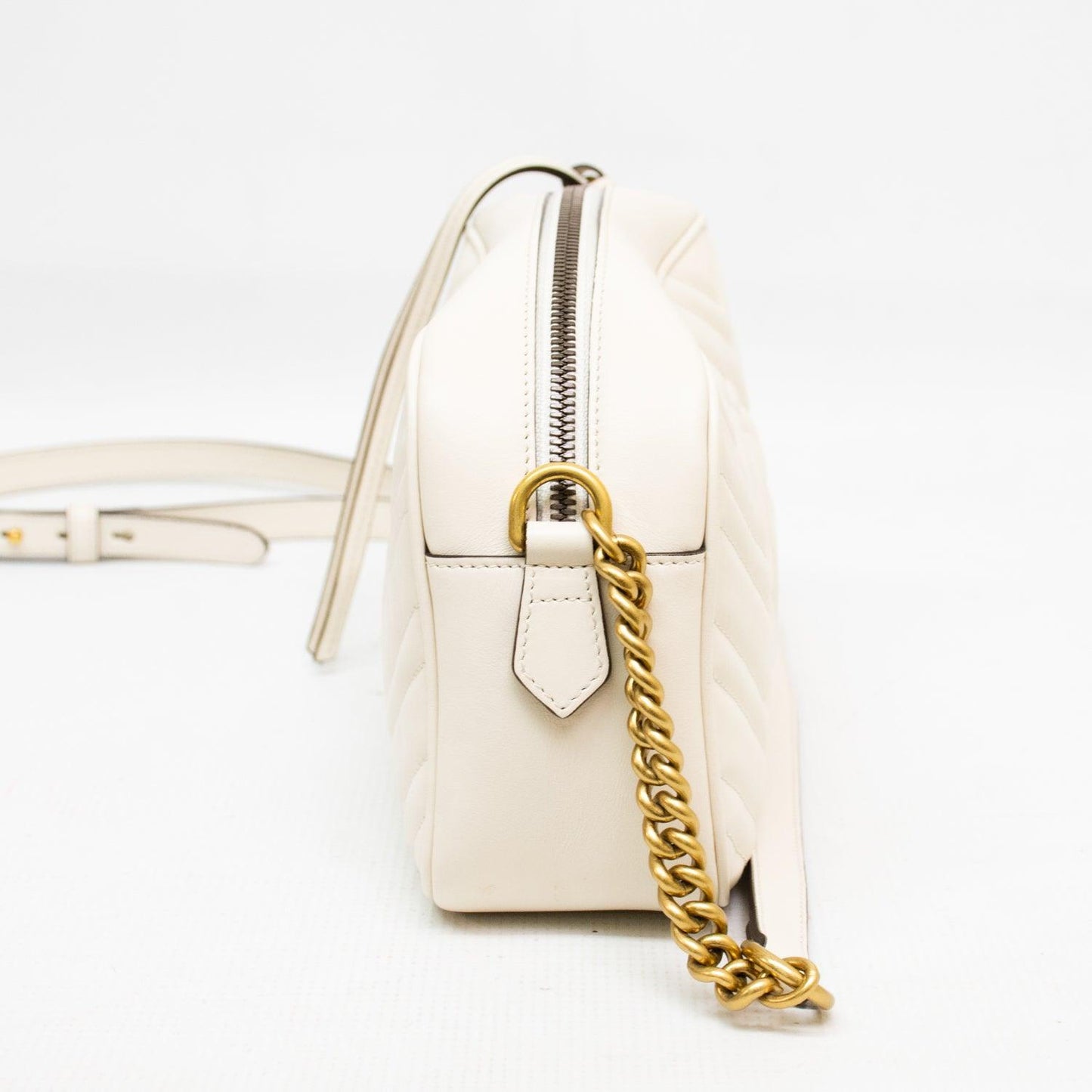 Gucci Marmont Small Quilted Camera Shoulder Bag - 447632