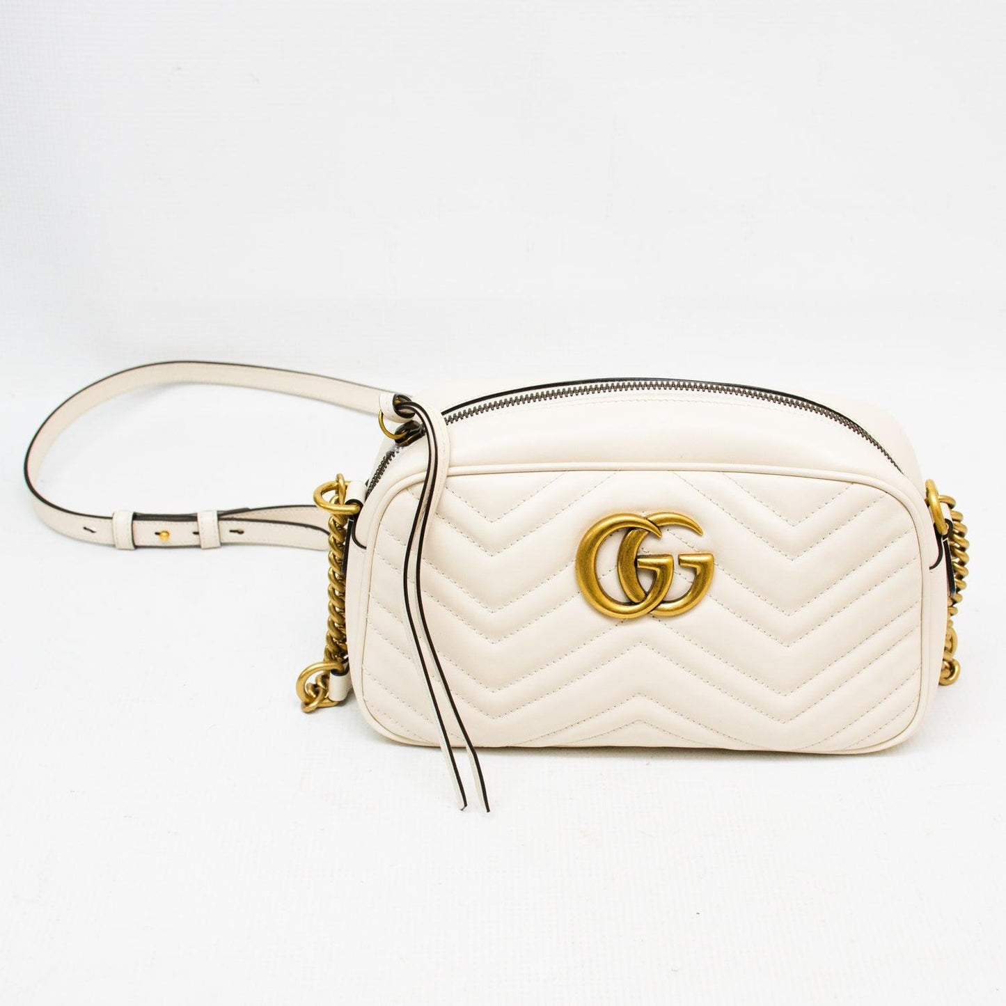Gucci Marmont Small Quilted Camera Shoulder Bag - 447632