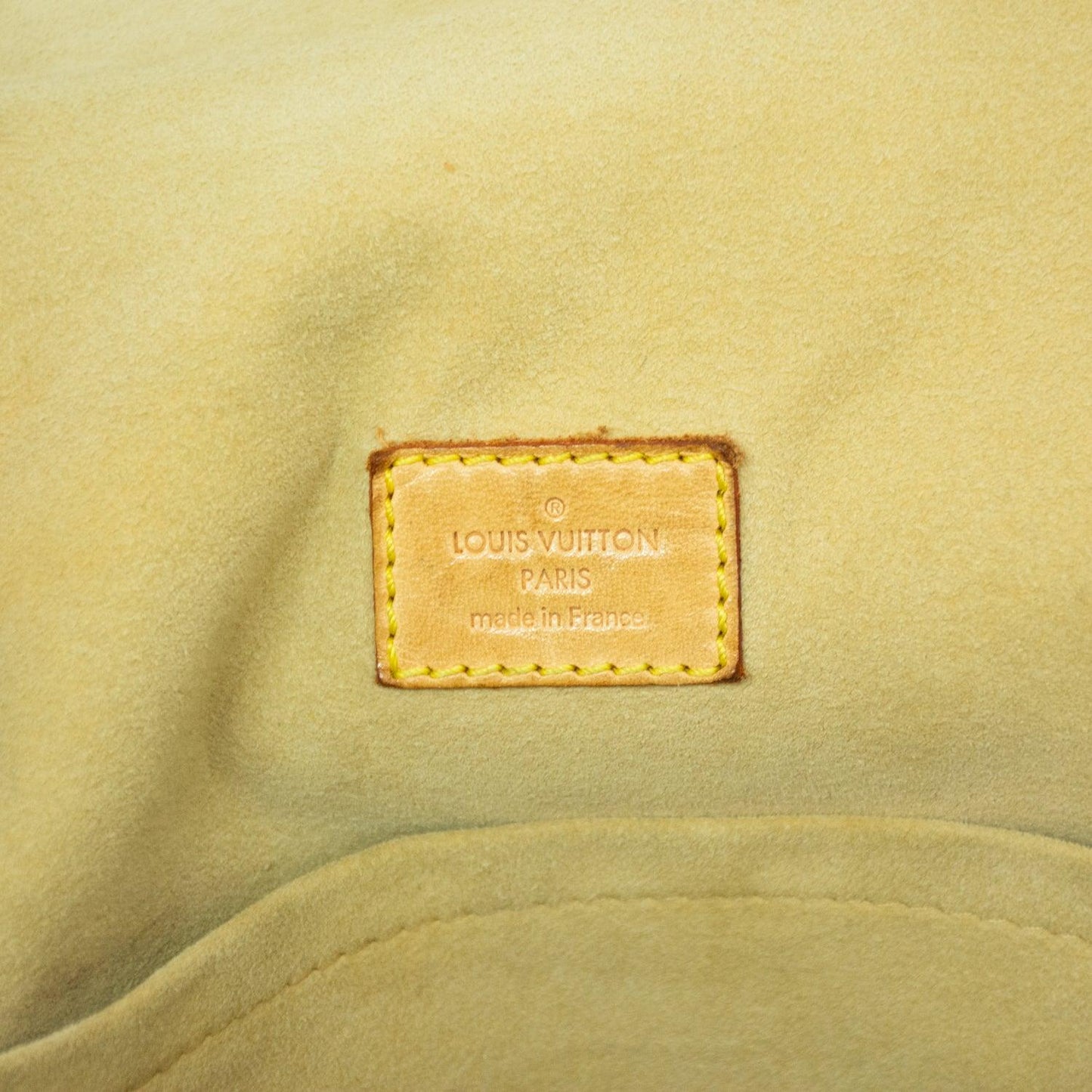 Louis Vuitton Monogram Hudson Shoulder Bag - M4004