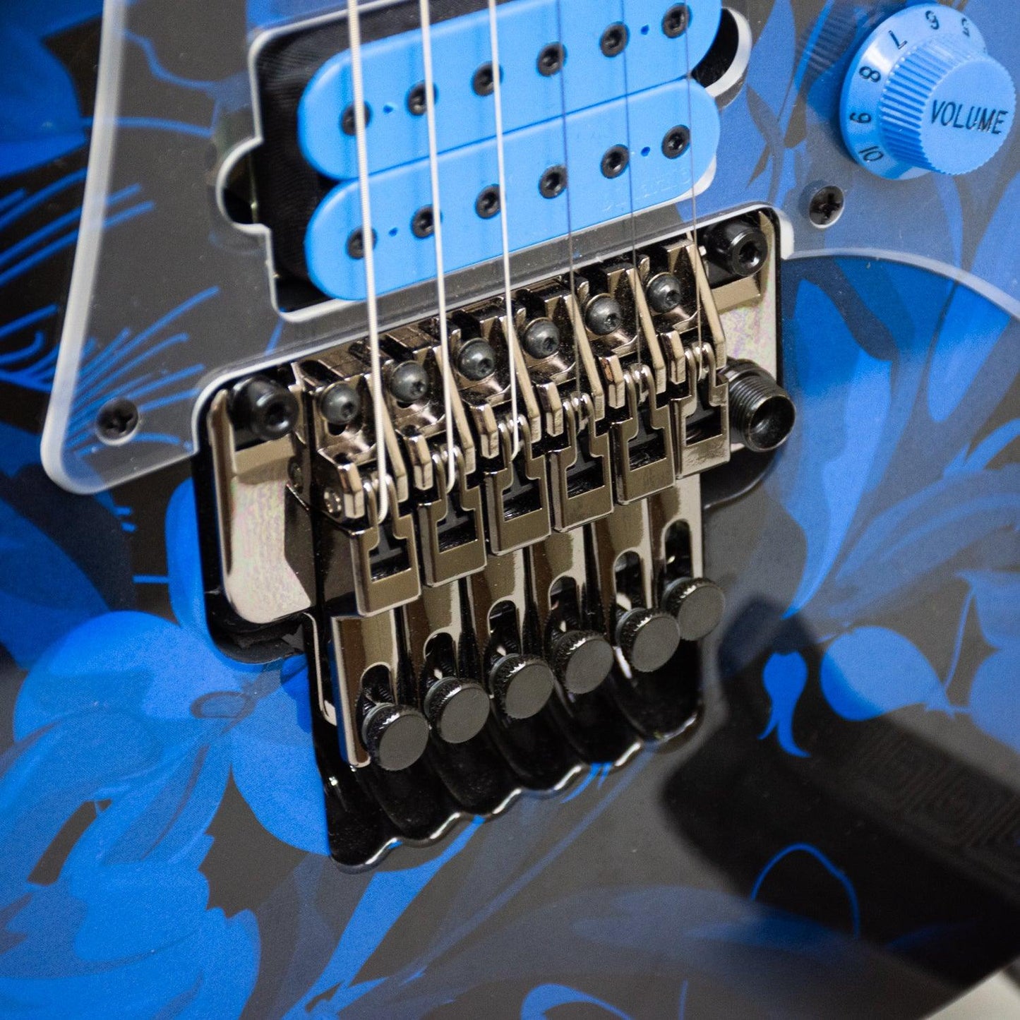 Ibanez JEM77P 1P04 Steve Vai Signature 200 S Electric Guitar