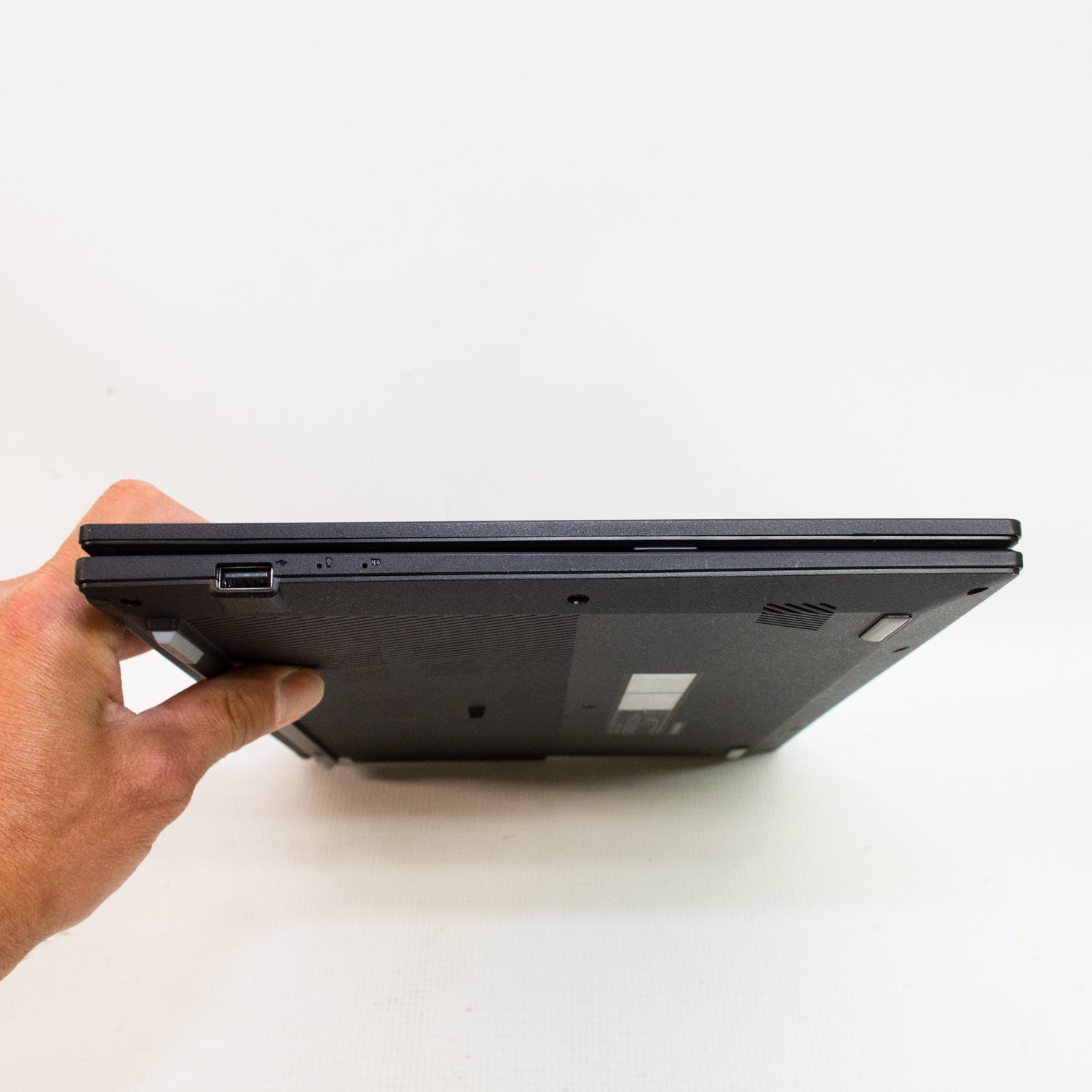 Asus Vivobook Go 15 E1504G Laptop - Intel Core i3-N305, 8 GB Ram, 256 GB SSD, Win 11
