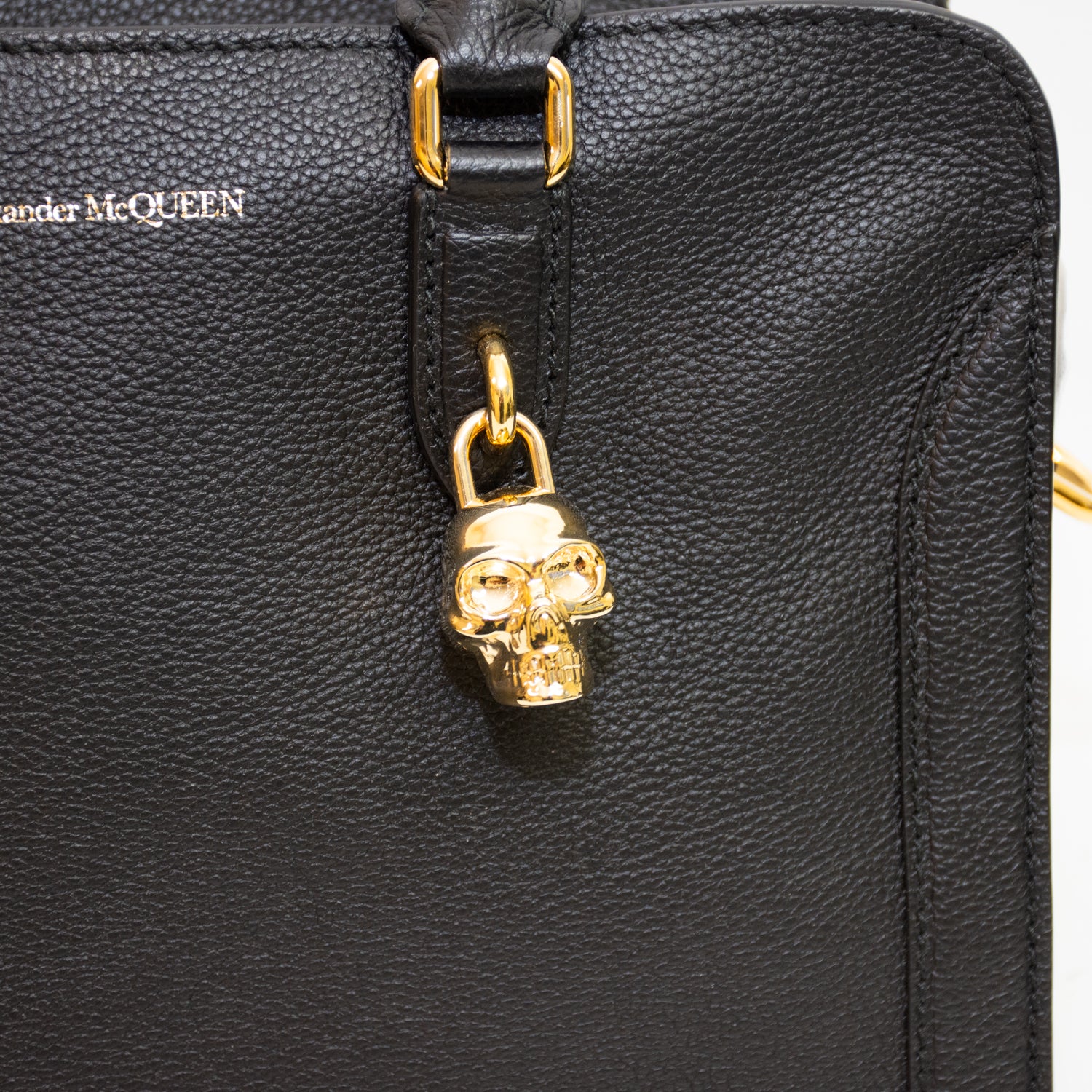 Alexander McQueen Skull Shoulder Bag