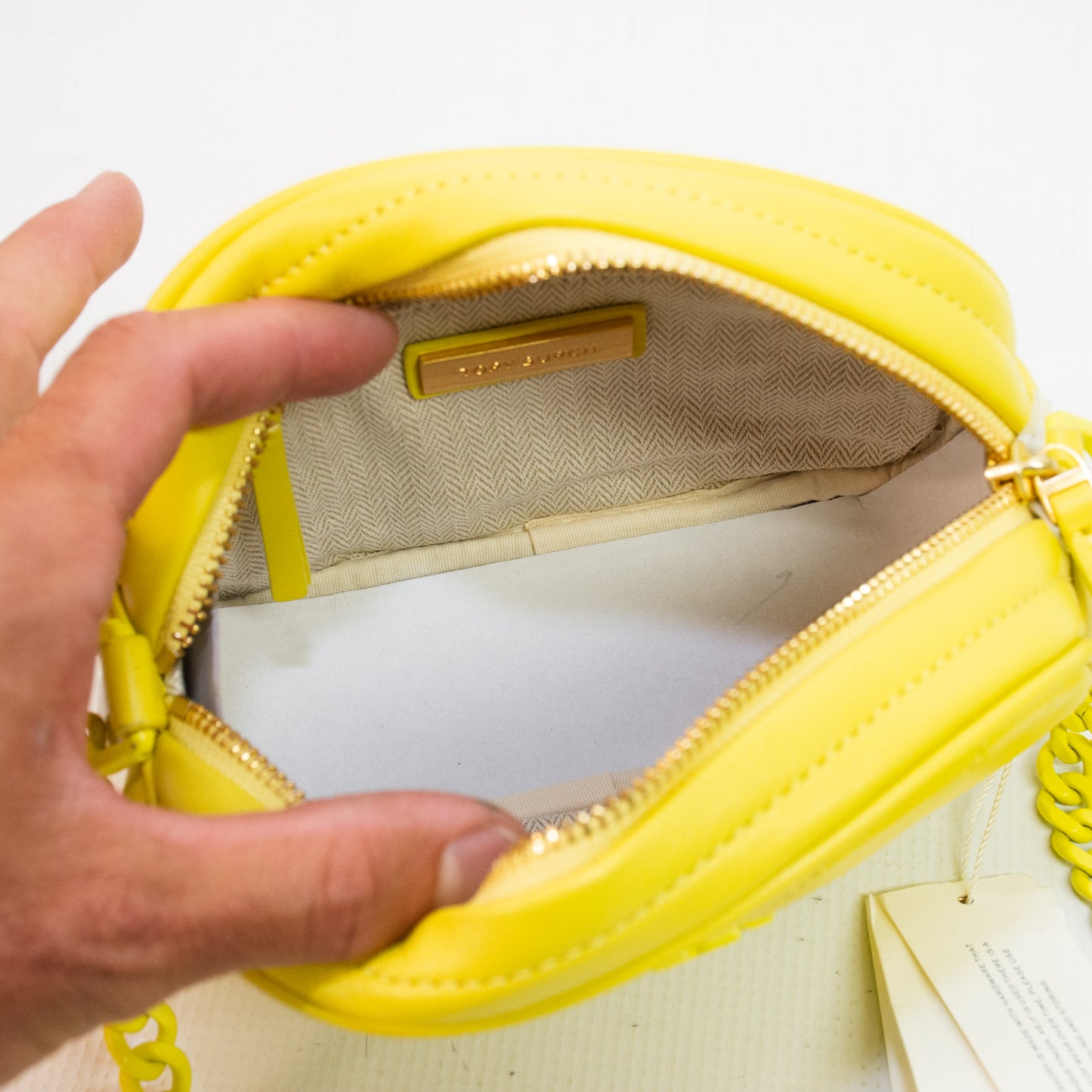 Tory Burch Kira Chevron Camera Bag - Neon Yellow