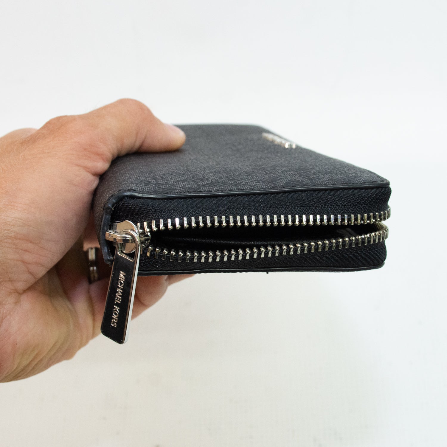 Michael Kors Large Logo Continental Jet Set Travel Wallet