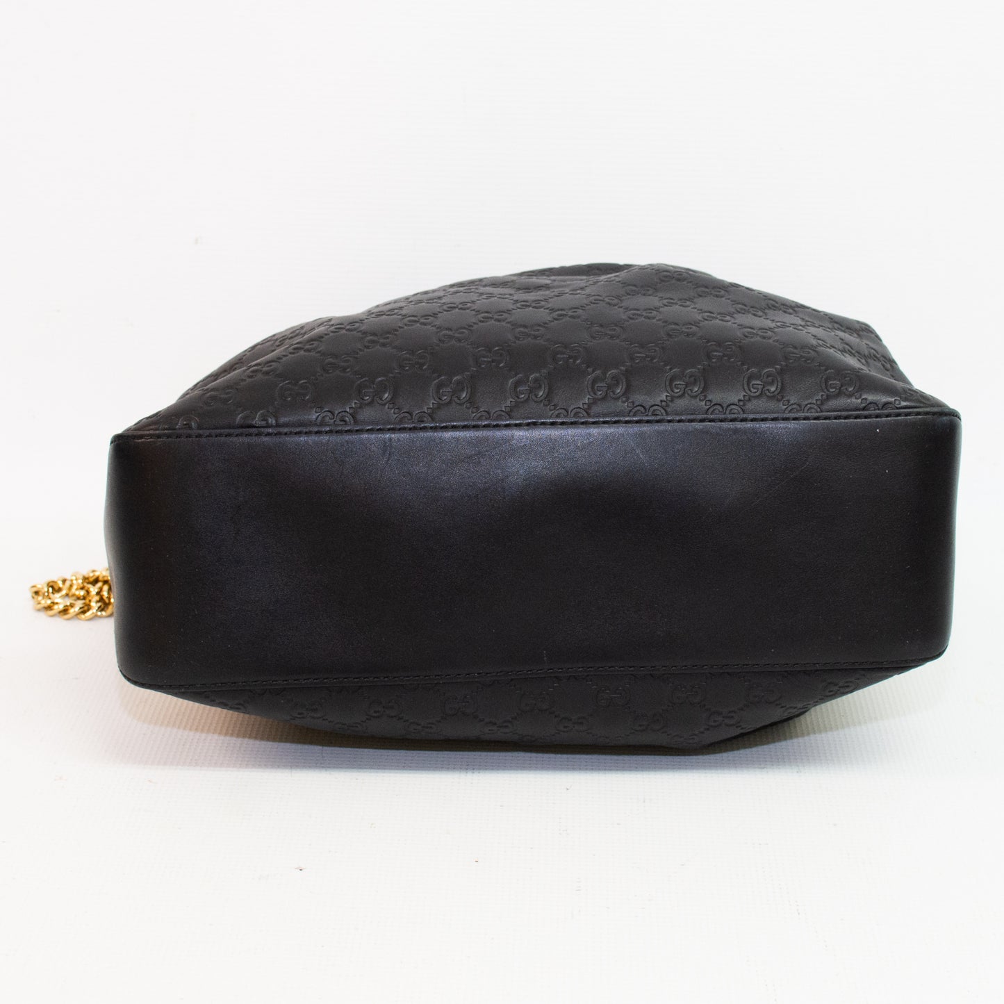Gucci Black Leather Hobo Signature Gold Link Chain Handbag