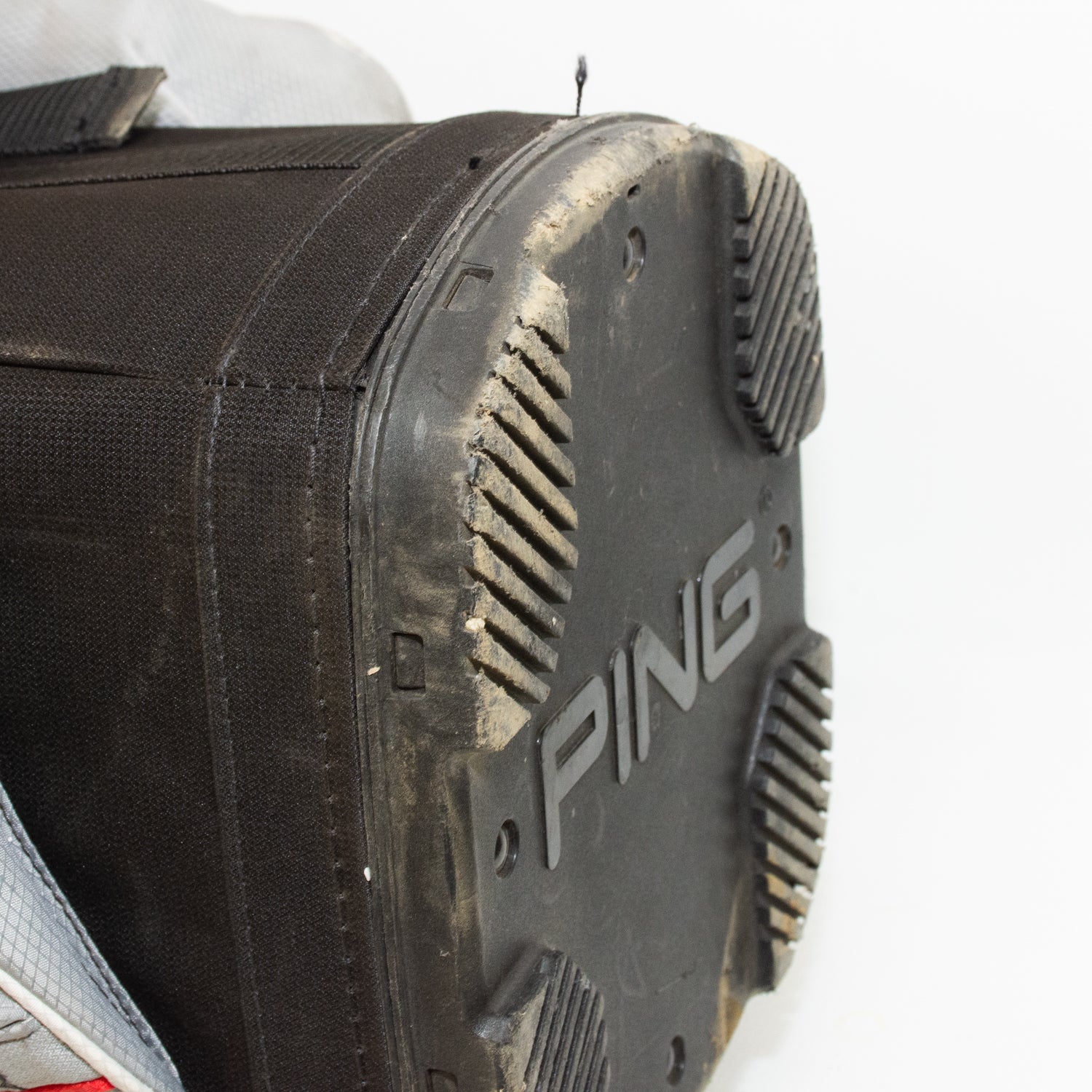 Ping Traverse 191 Golf Club Bag