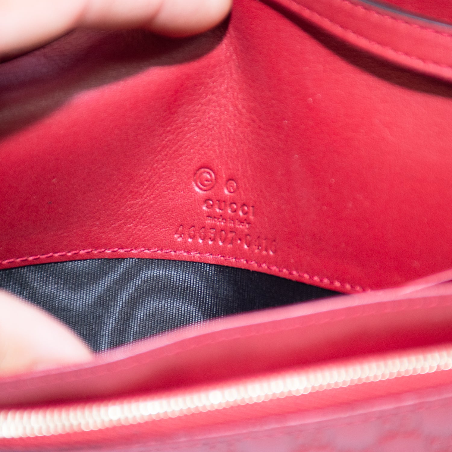 Gucci Micro GG Shima Leather Shoulder Wallet