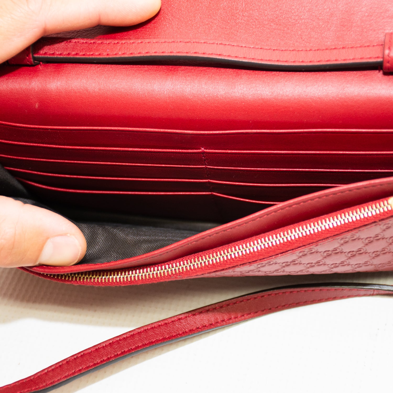 Gucci Micro GG Shima Leather Shoulder Wallet
