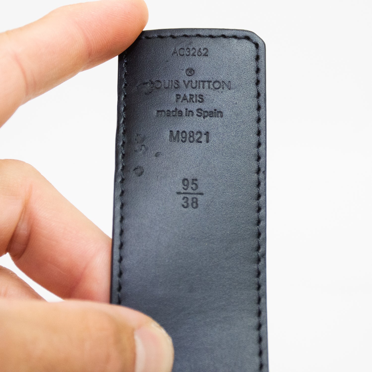 Louis Vuitton 40mm Reversible Monogram Belt 38