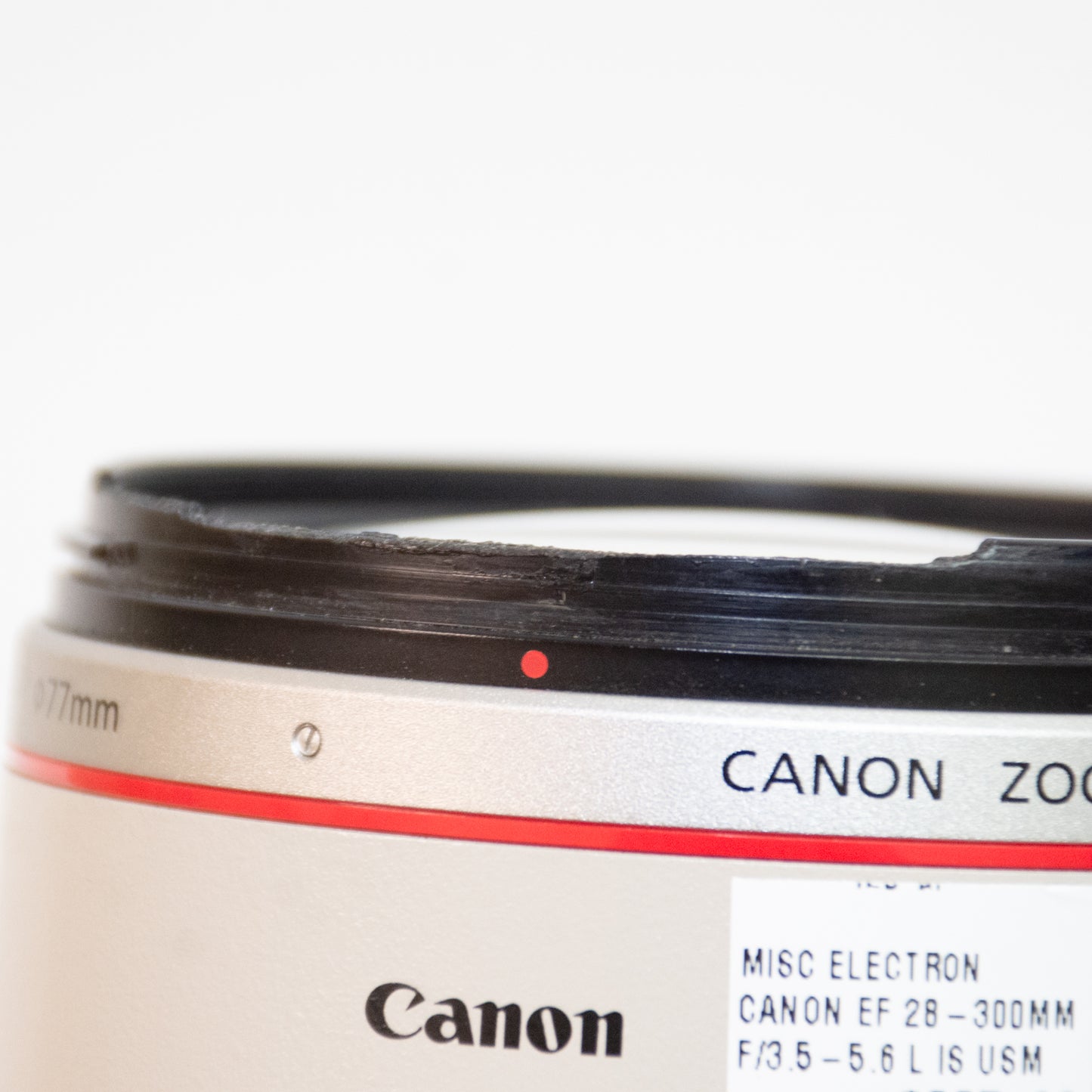 Canon EF 28-300mm F/3.5-5.6: IS USM Telephoto Lens
