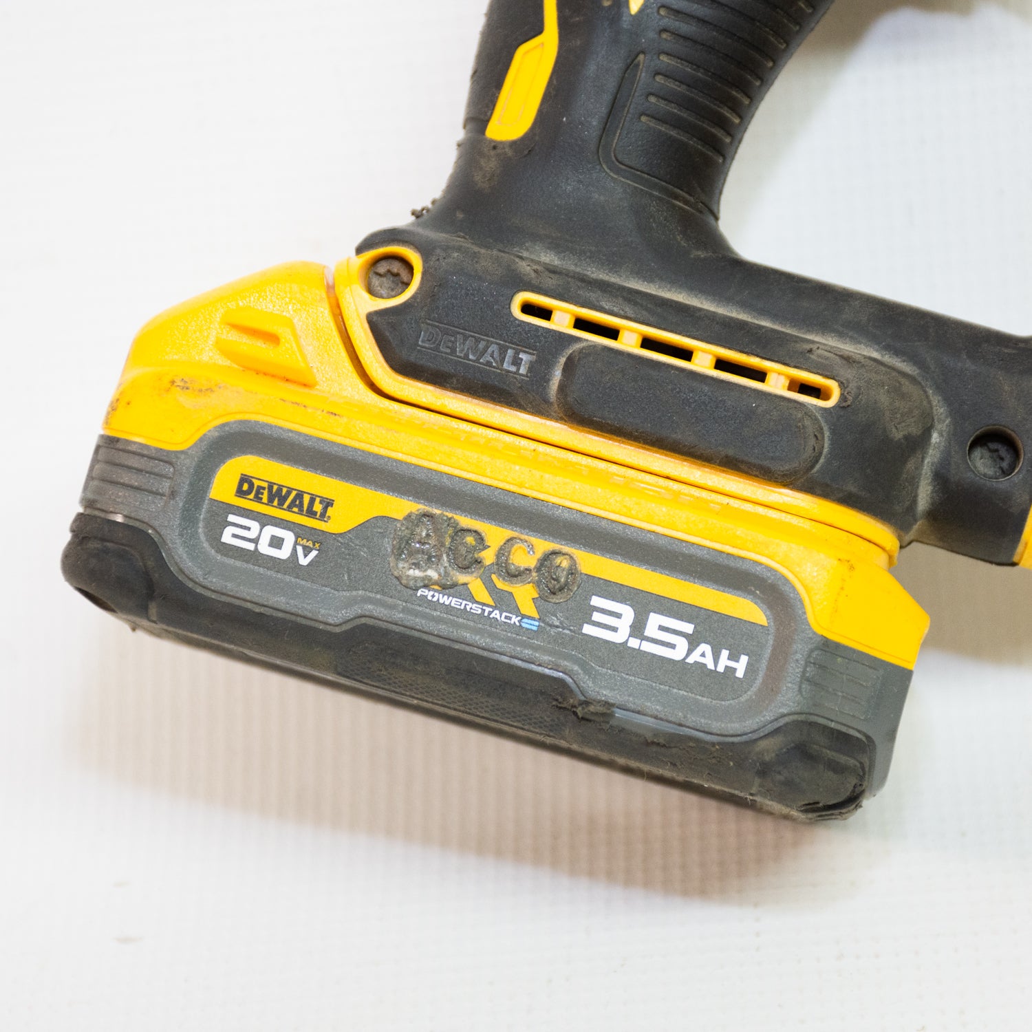 DEWALT DCS382 Variable Speed Reciprocating Saw