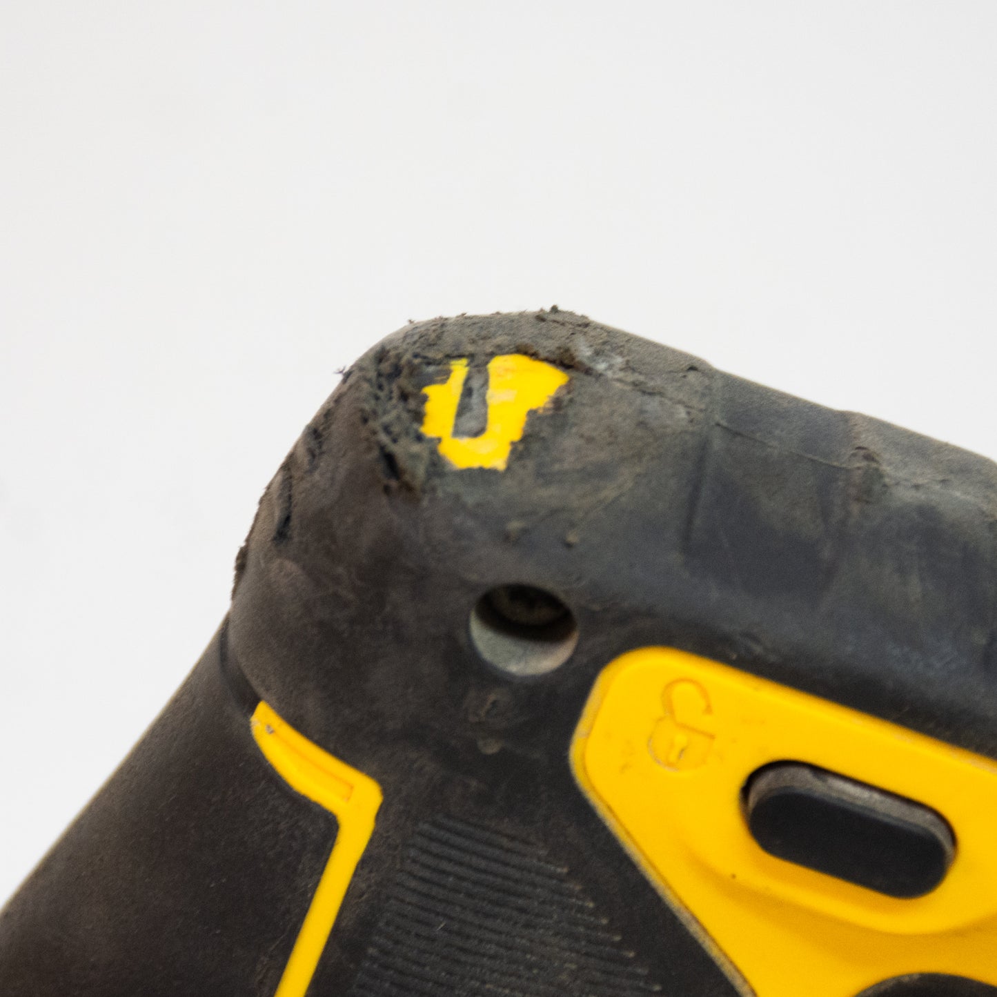 DEWALT DCS382 Variable Speed 20V Brushless Reciprocating Saw