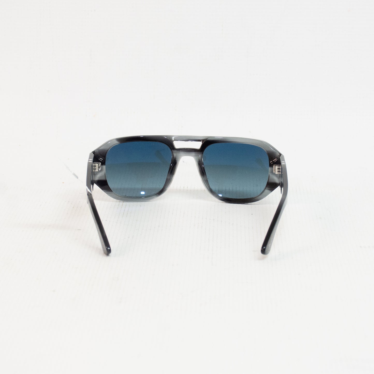 Pesol Vincent 3373-S Grey Sunglasses