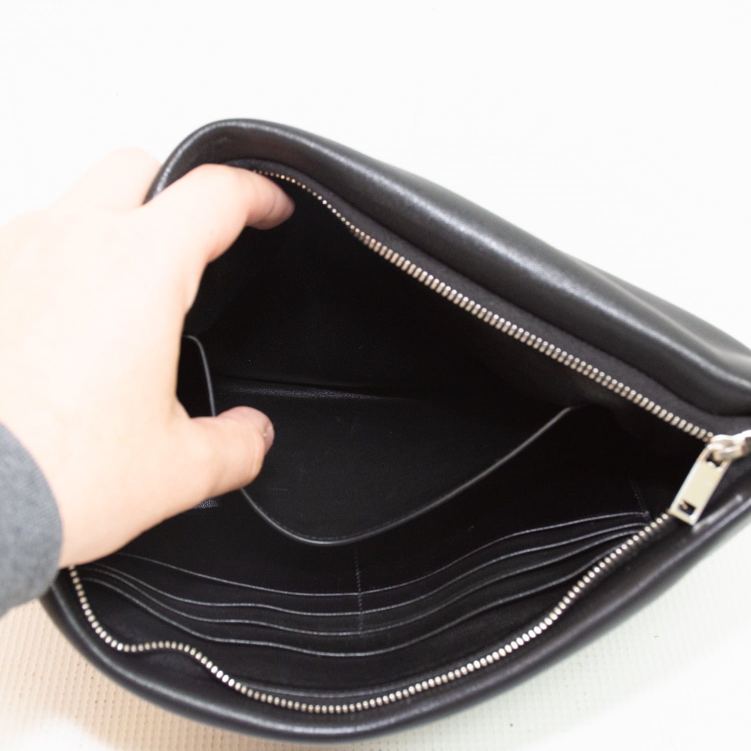 Saint Laurent Small Lambskin Puffer Pouch - Black