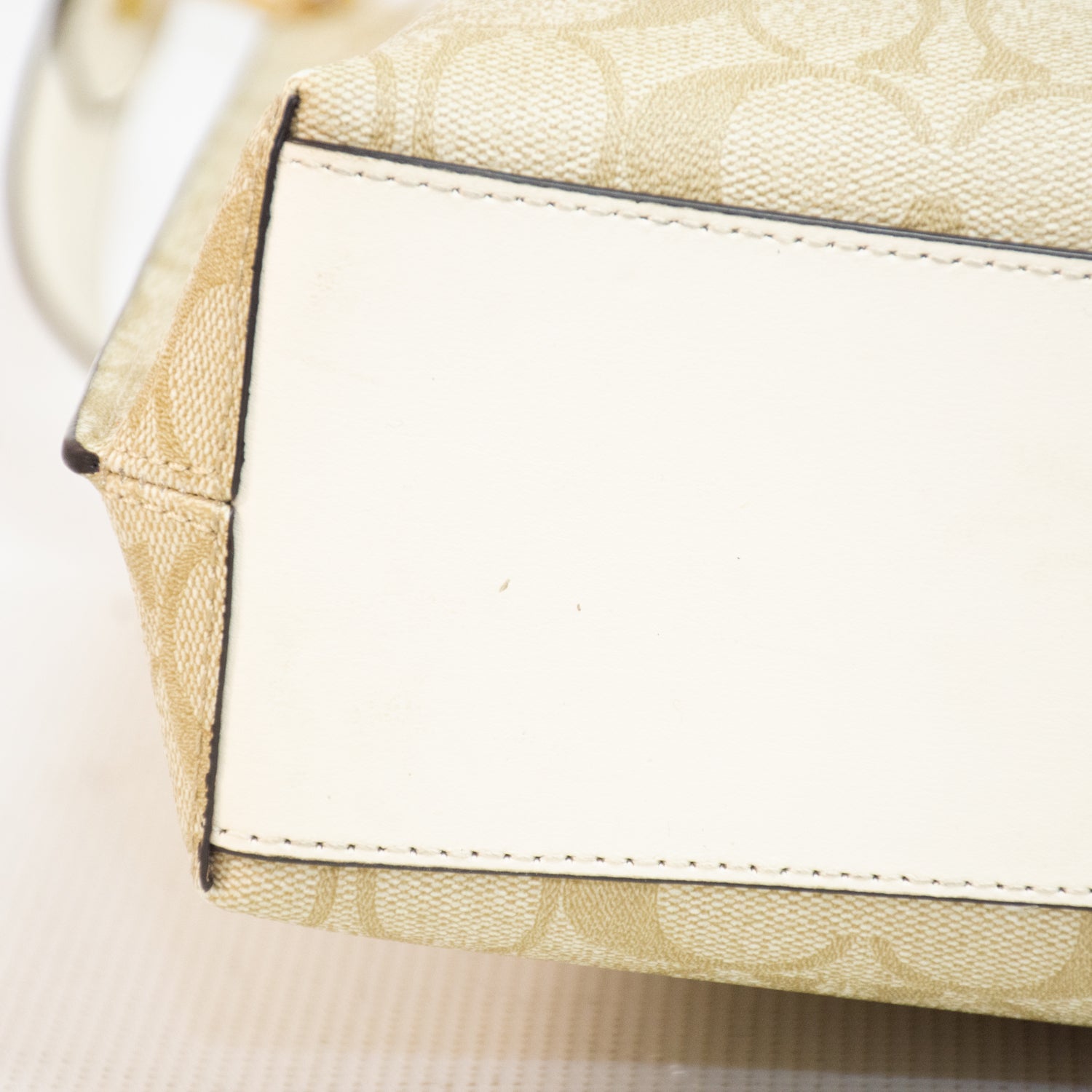 Coach CA561 Mollie Bucket Bag - Signature Canvas Beige