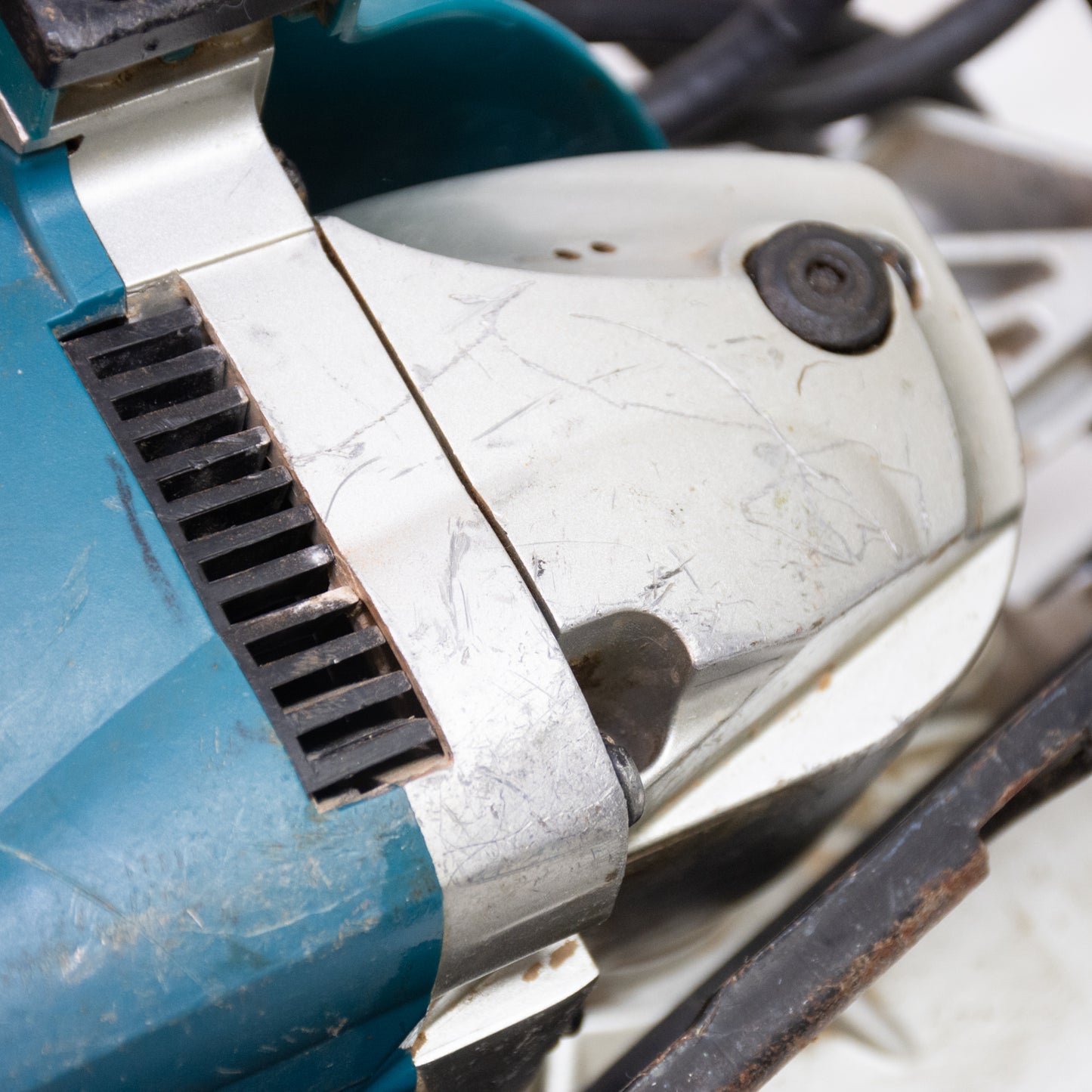 Makita 5477NB 7-1/4" Rear Handle Corded Circular Saw