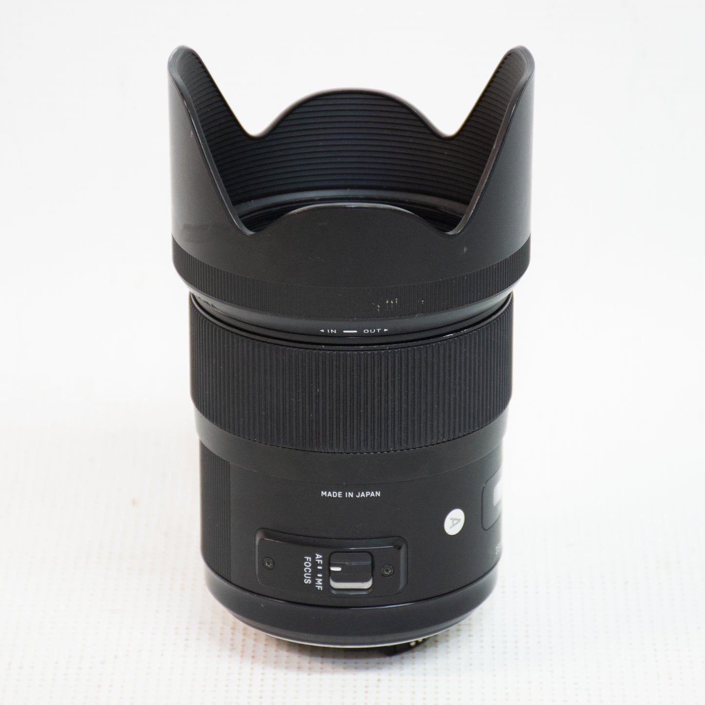 Sigma 35mm F/1:1.4 DG / 67 Camera Lens