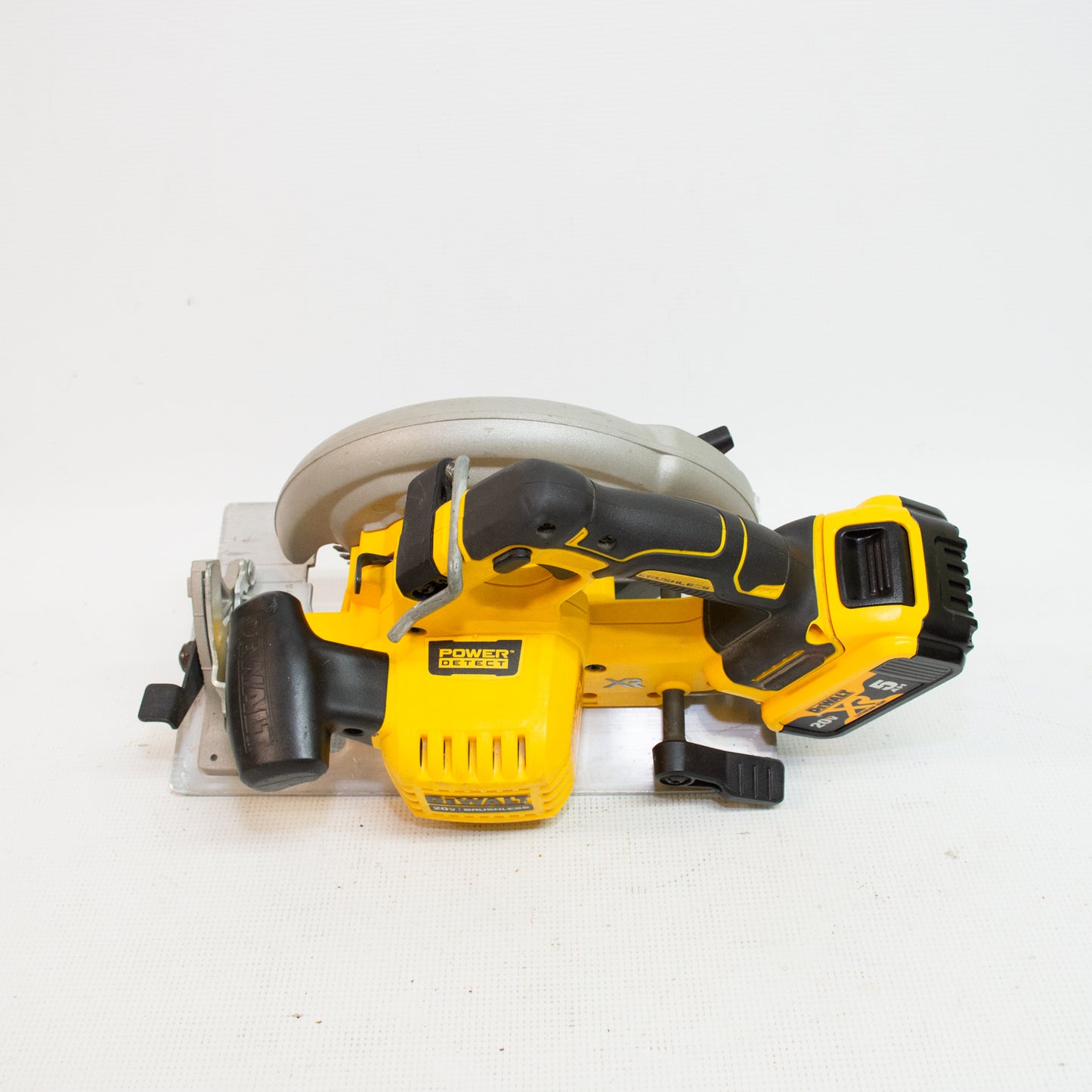 DEWALT DCS574 20V Max Brushless 7-1/4" Circular Saw