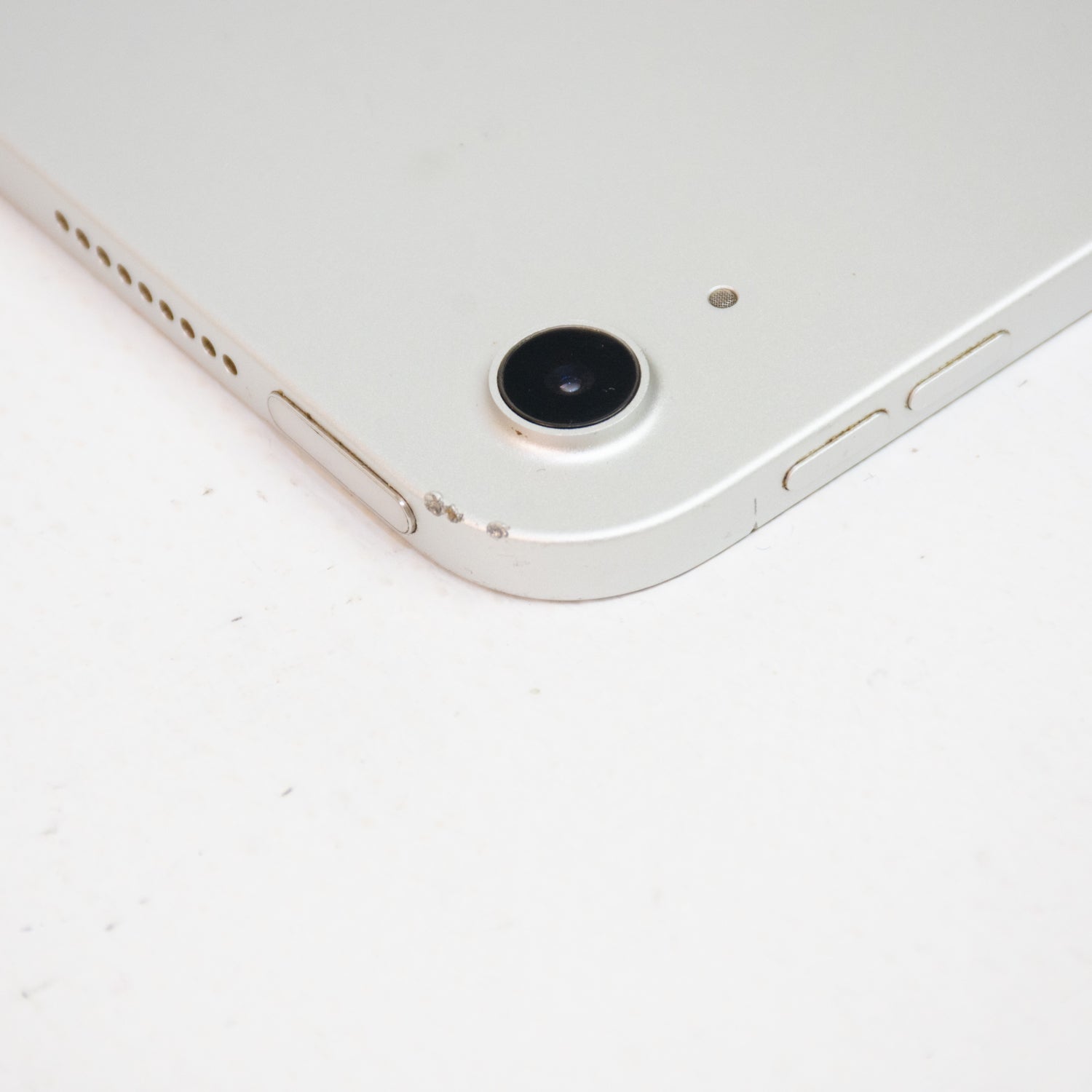 Apple iPad 10th Gen - A2696 - 64 GB - Wifi