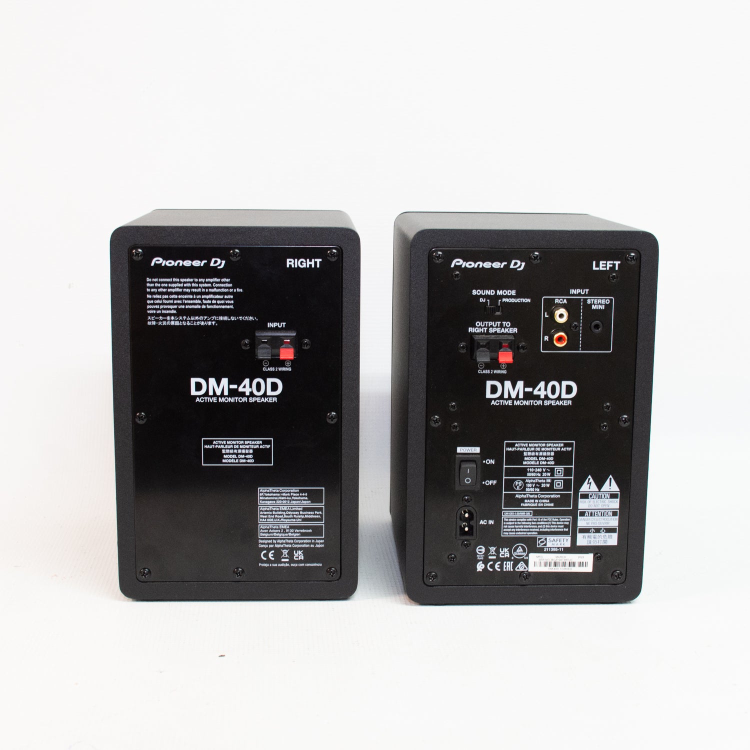 Pioneer DJ DM-40D Active Monitors / Speakers