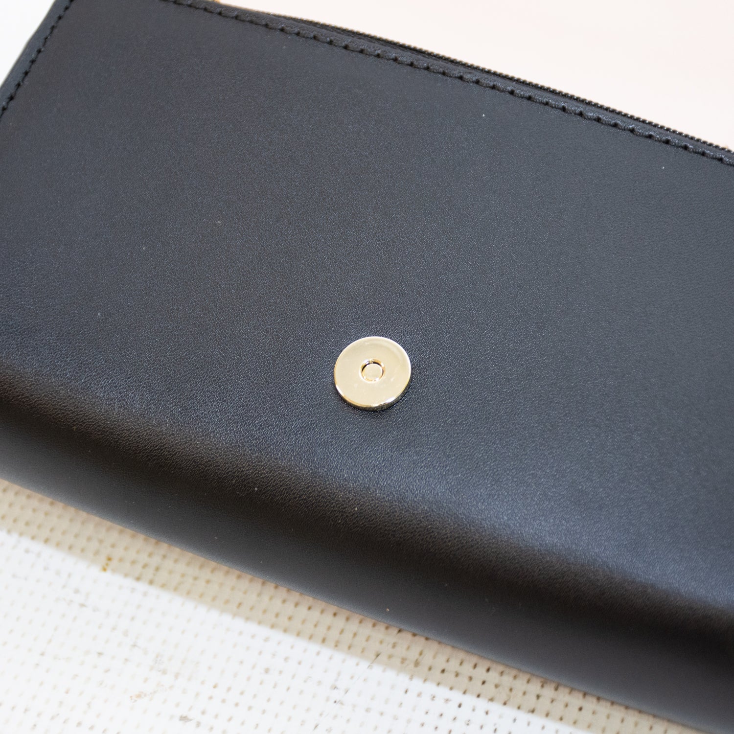 Kate Spade Addison Cross Body Bag - Black