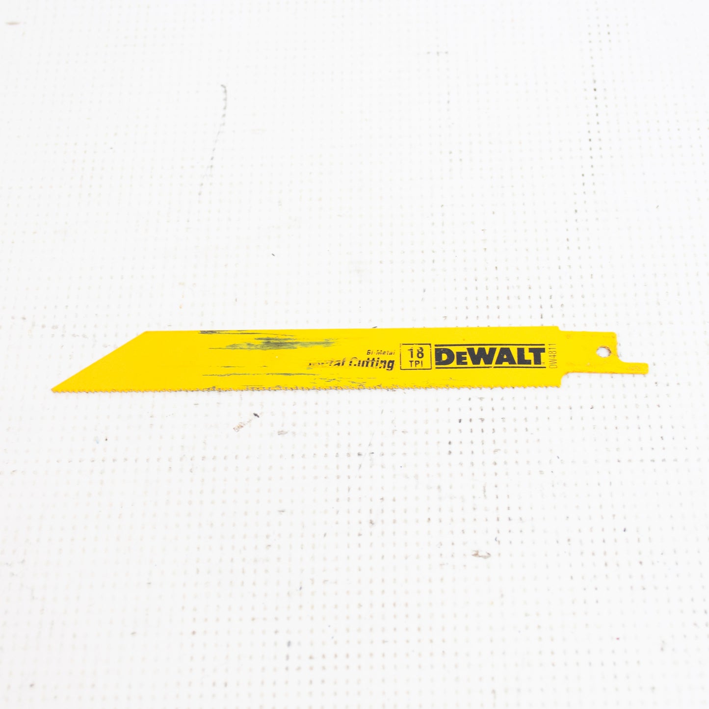 DEWALT DW304P V.S. Reciprocating Saw 1-1/8" Stroke