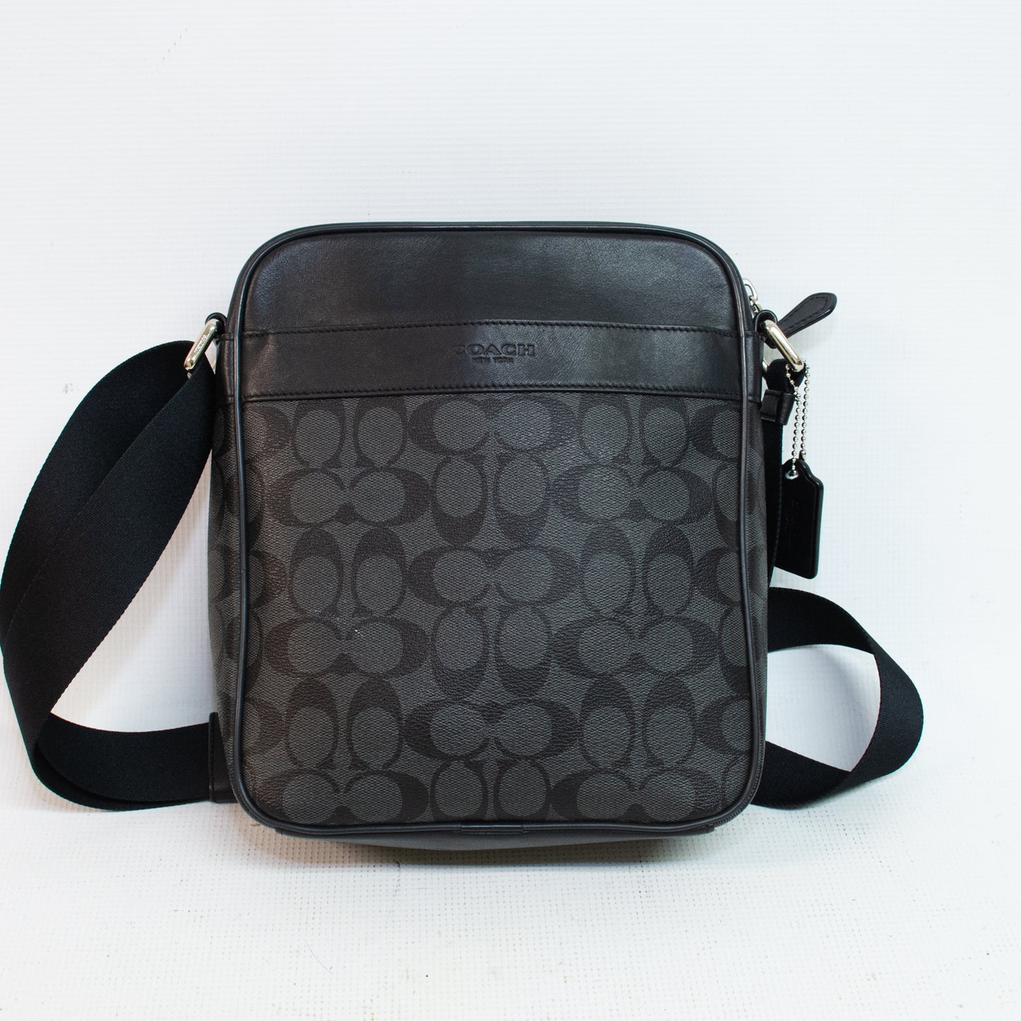 Coach F54788 Flight Signature Canvas Charcoal/Black Bag