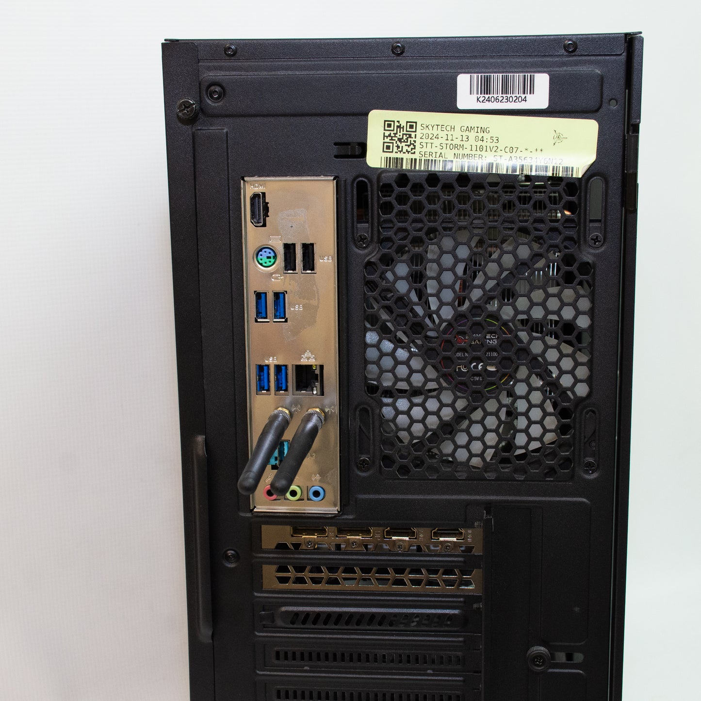 Skytech Desktop Computer - AMD 5700X - 16 GB Ram - 1 TB - RTX3050