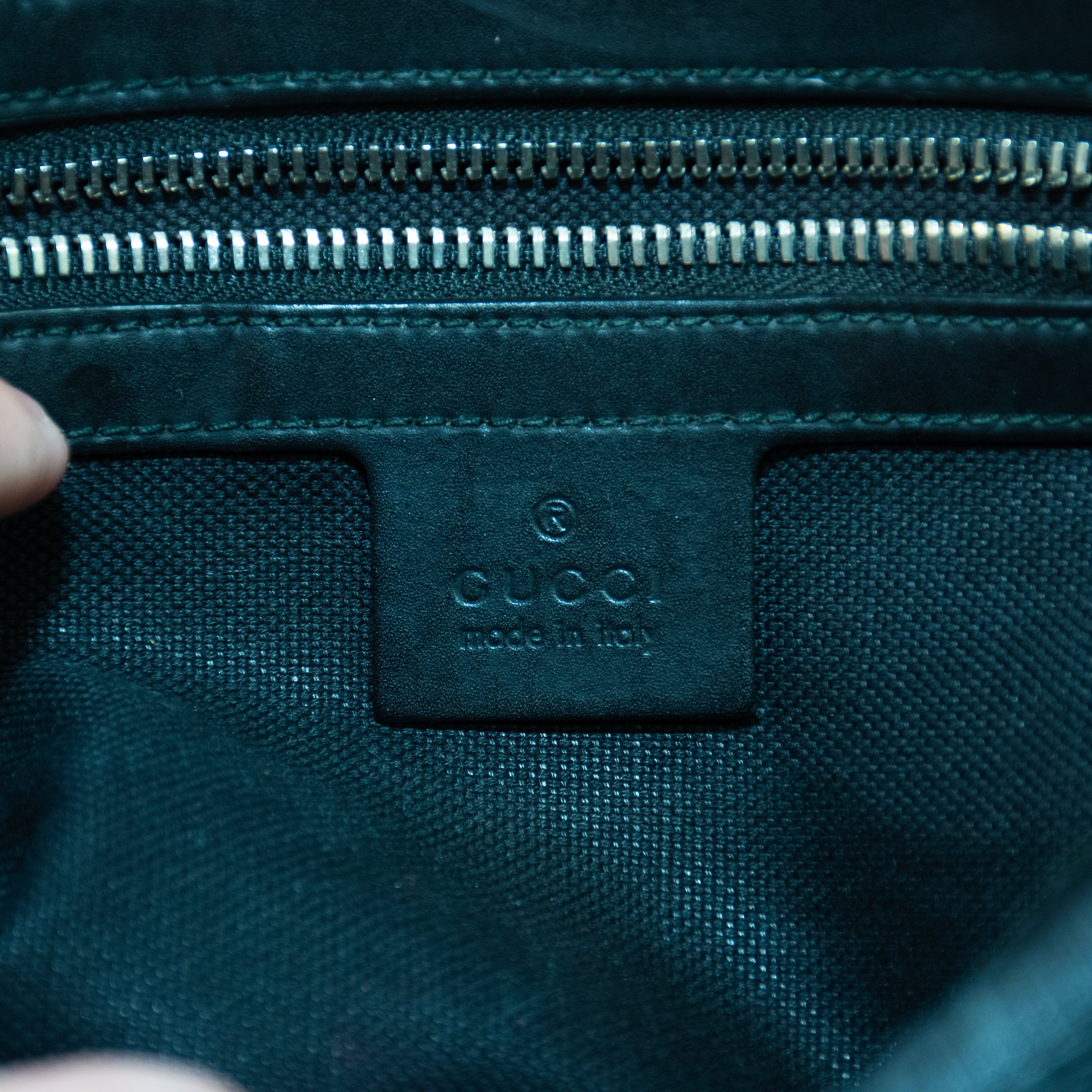 Gucci GG Supreme Waistbag - 474293
