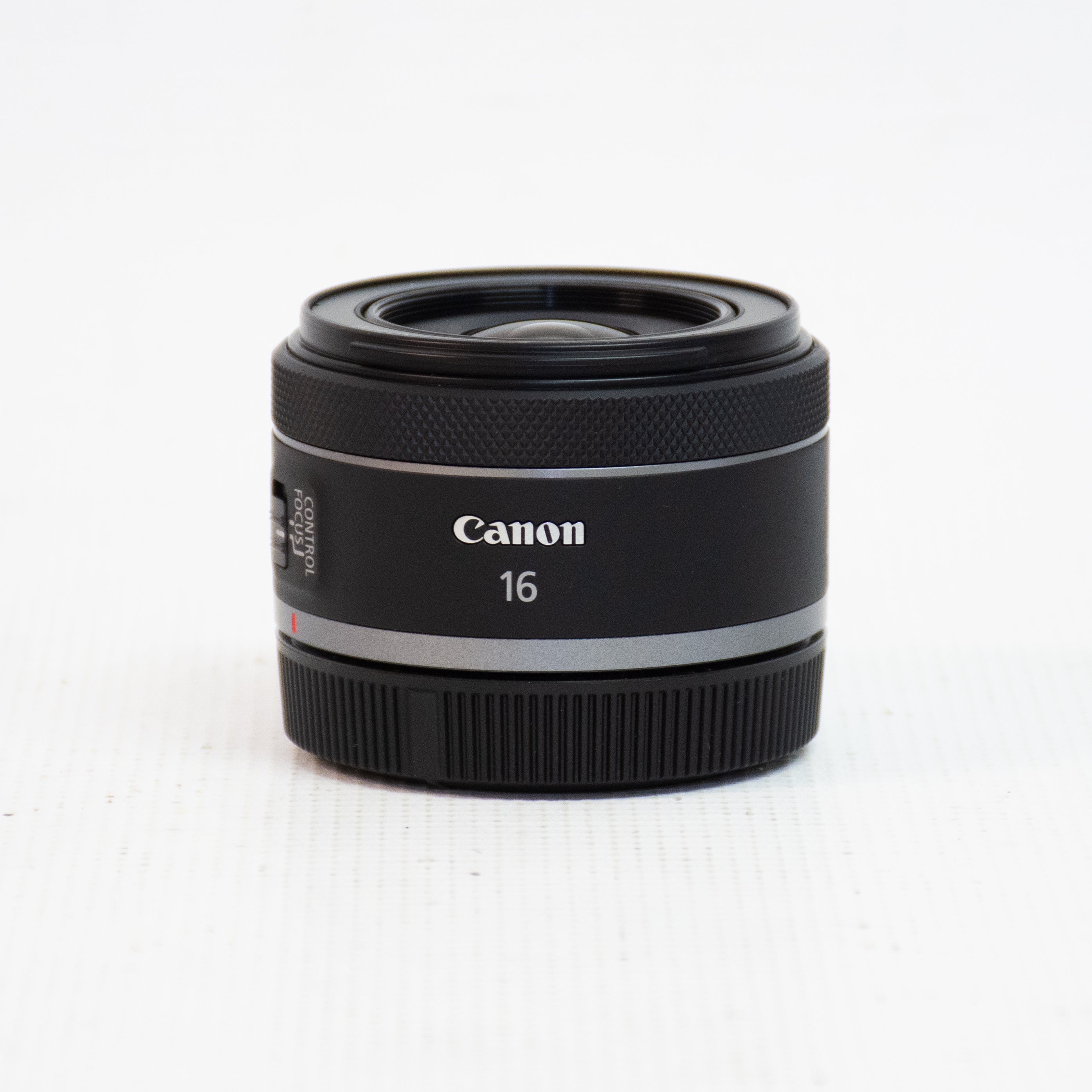 Canon RF16mm F/2.8 Macro IS STM Lens