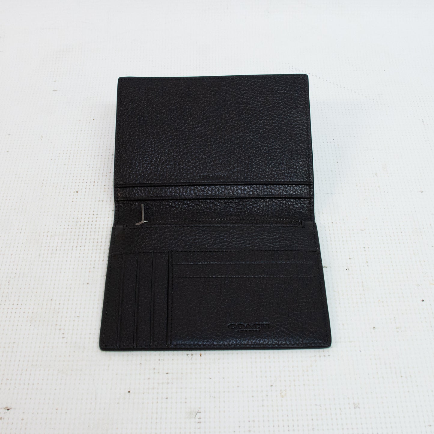 Coach CU131 Black Passport Card Case